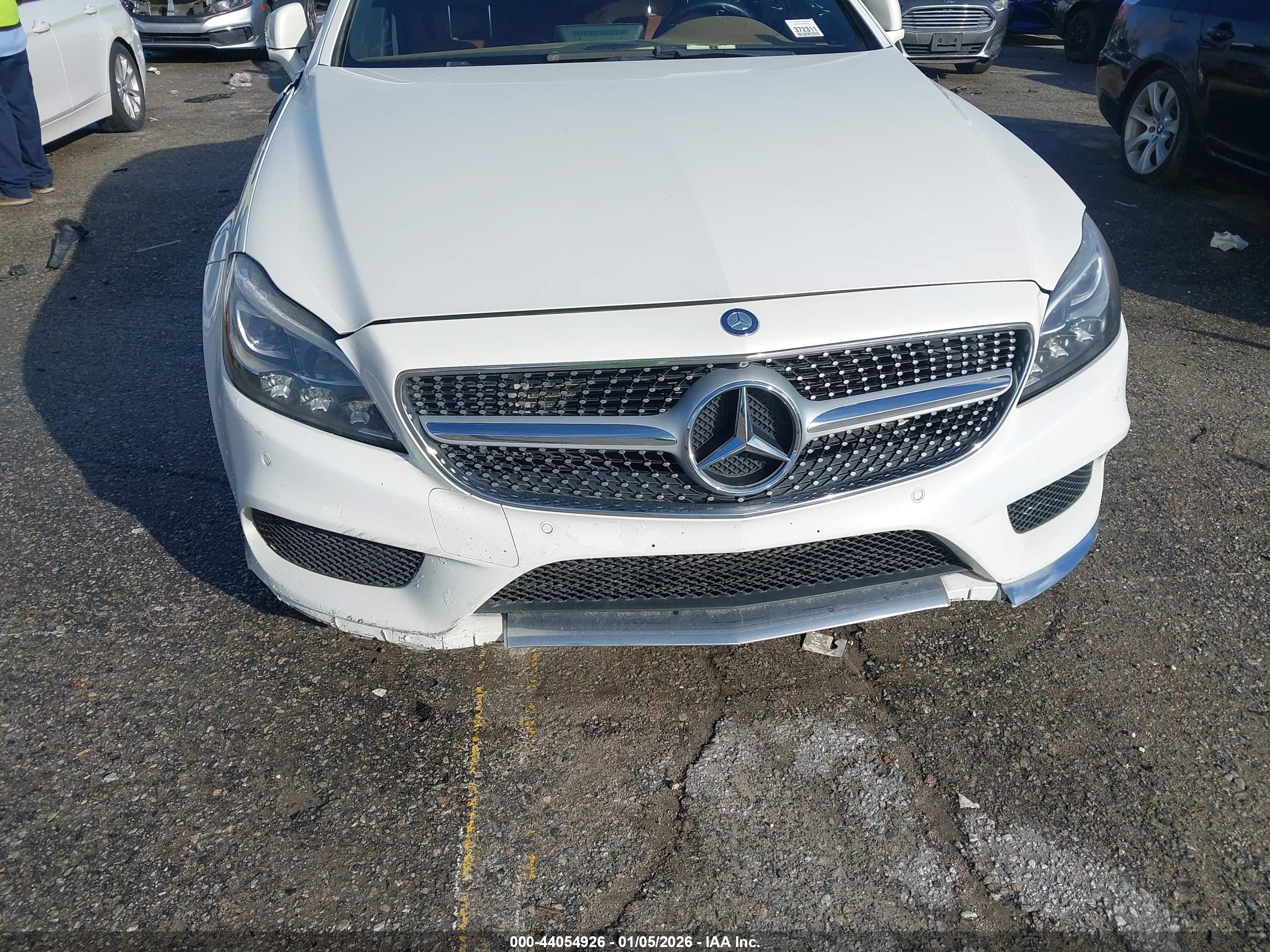 2015 Mercedes-benz Cls 400   White vin: WDDLJ6FB2FA155454