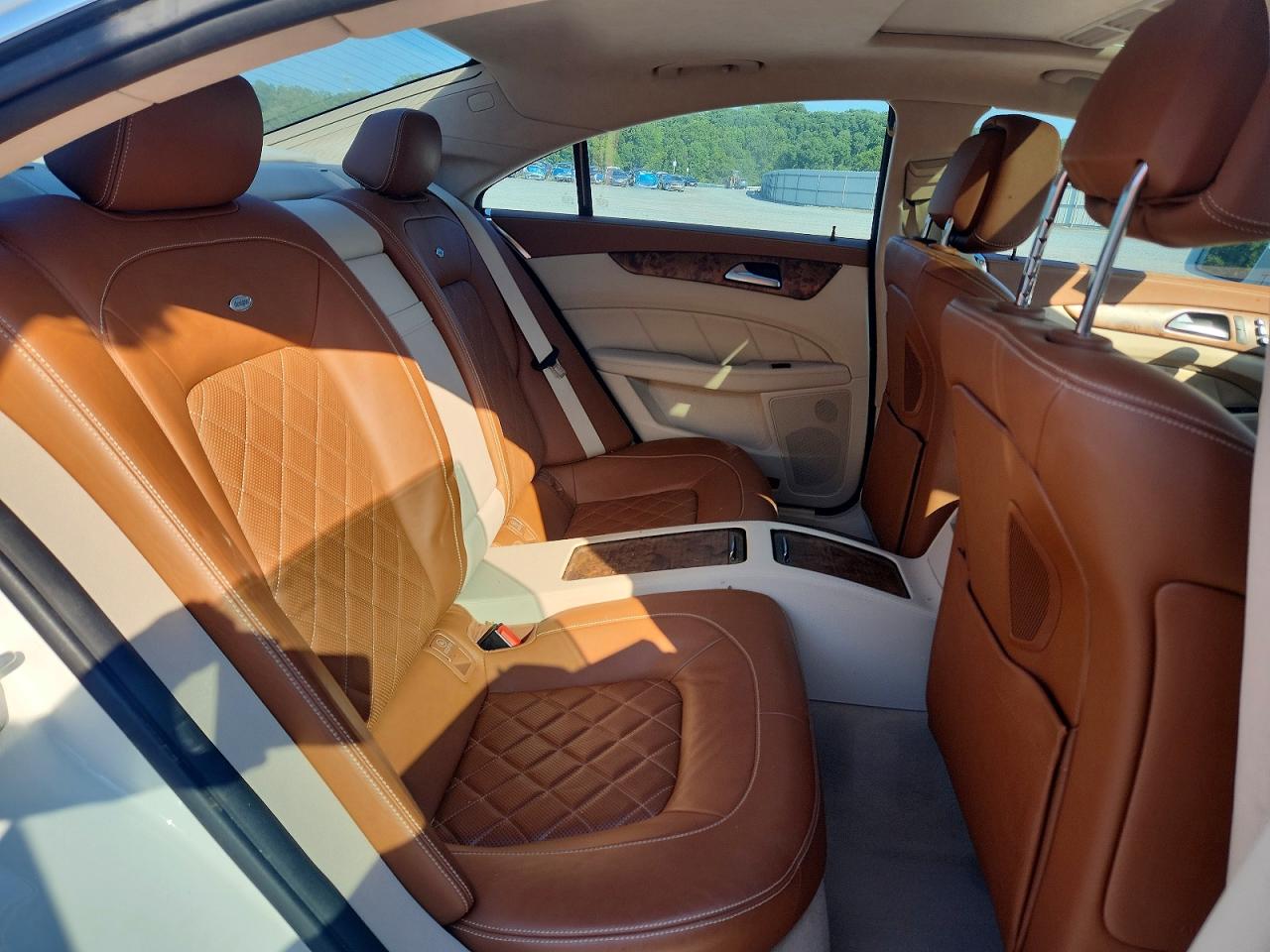 2015 Mercedes-benz Cls 400 Белый vin: WDDLJ6FB3FA147296