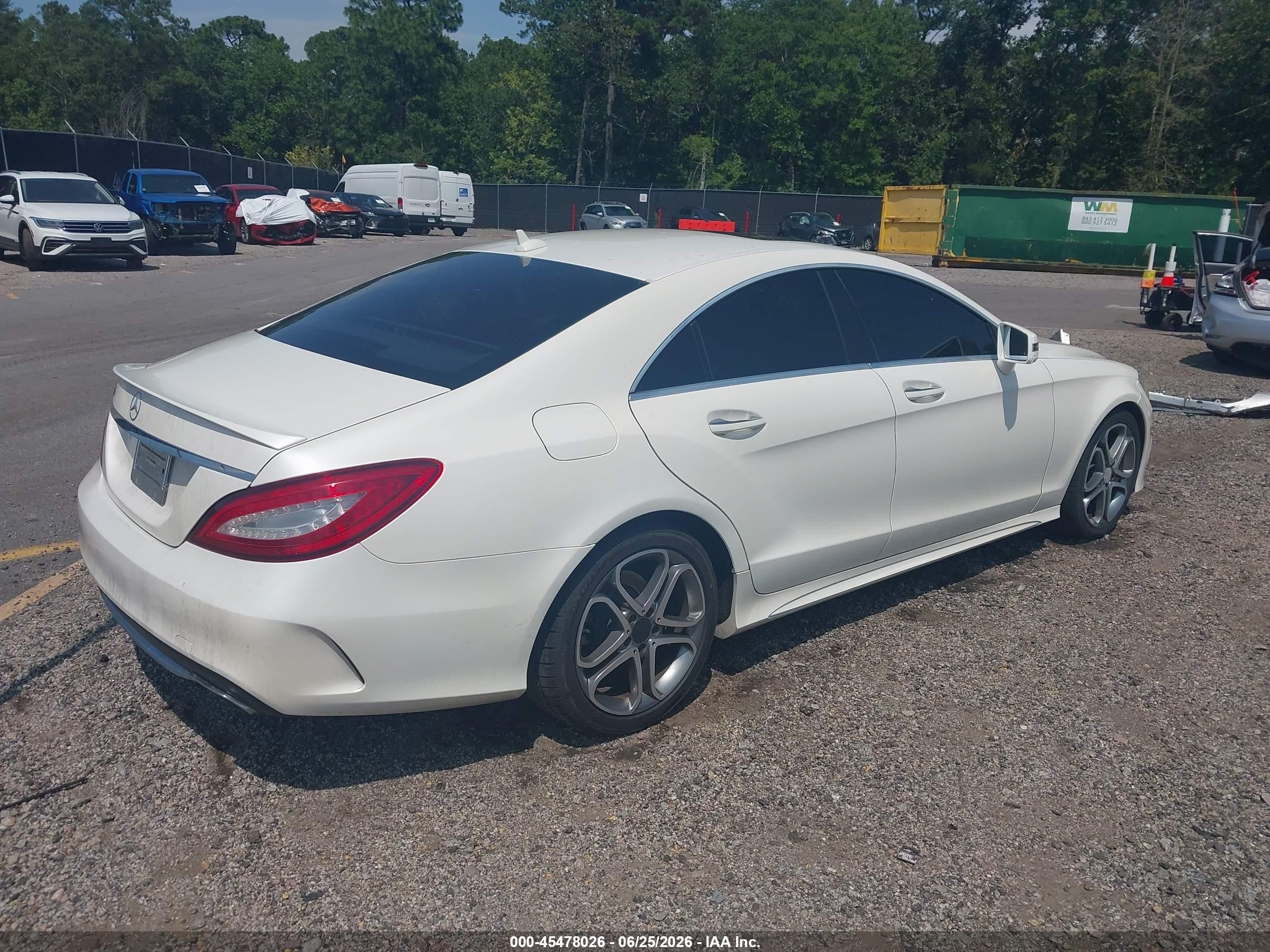 2015 Mercedes-benz Cls 400   White vin: WDDLJ6FB6FA141718
