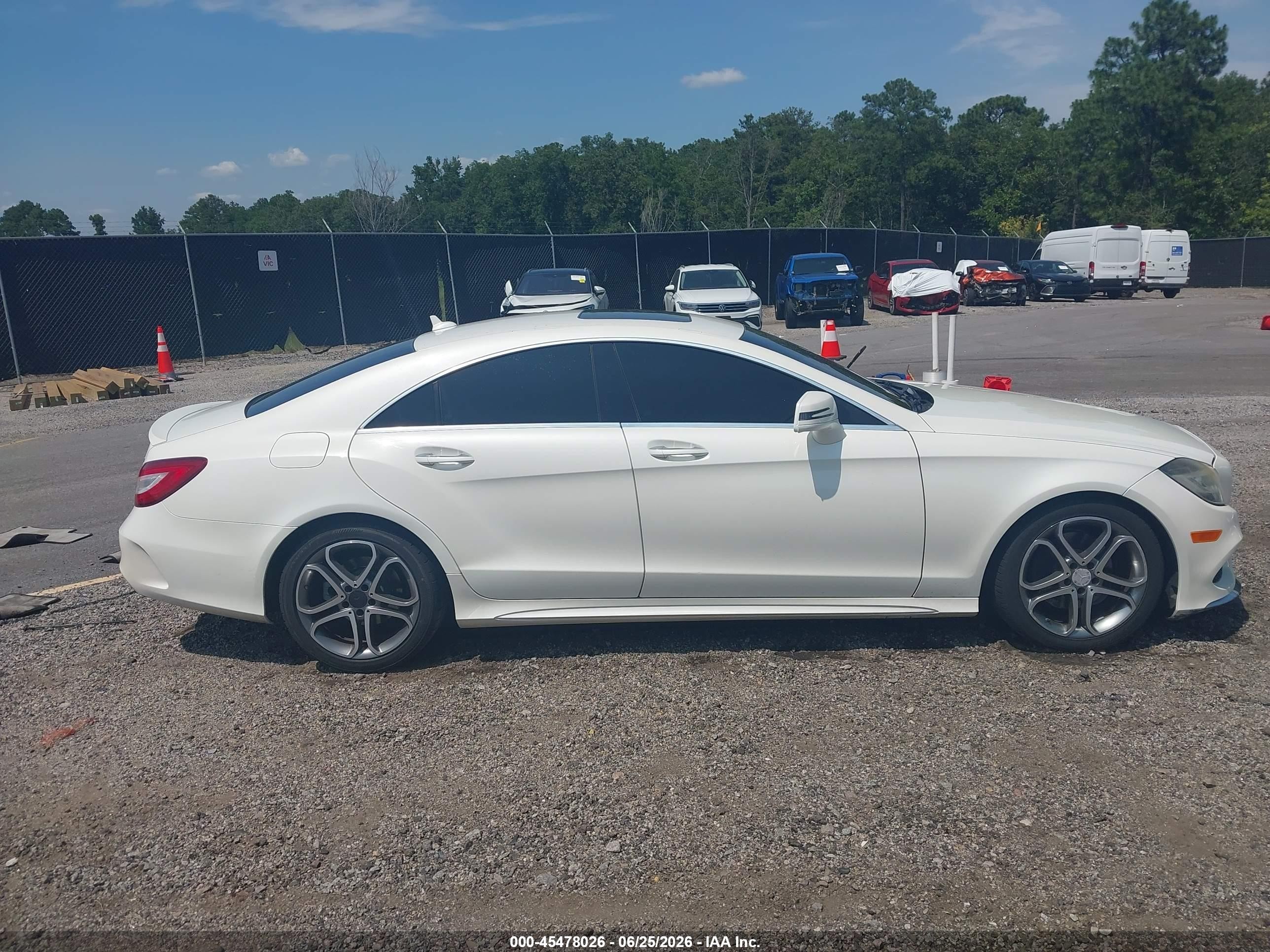 2015 Mercedes-benz Cls 400   White vin: WDDLJ6FB6FA141718