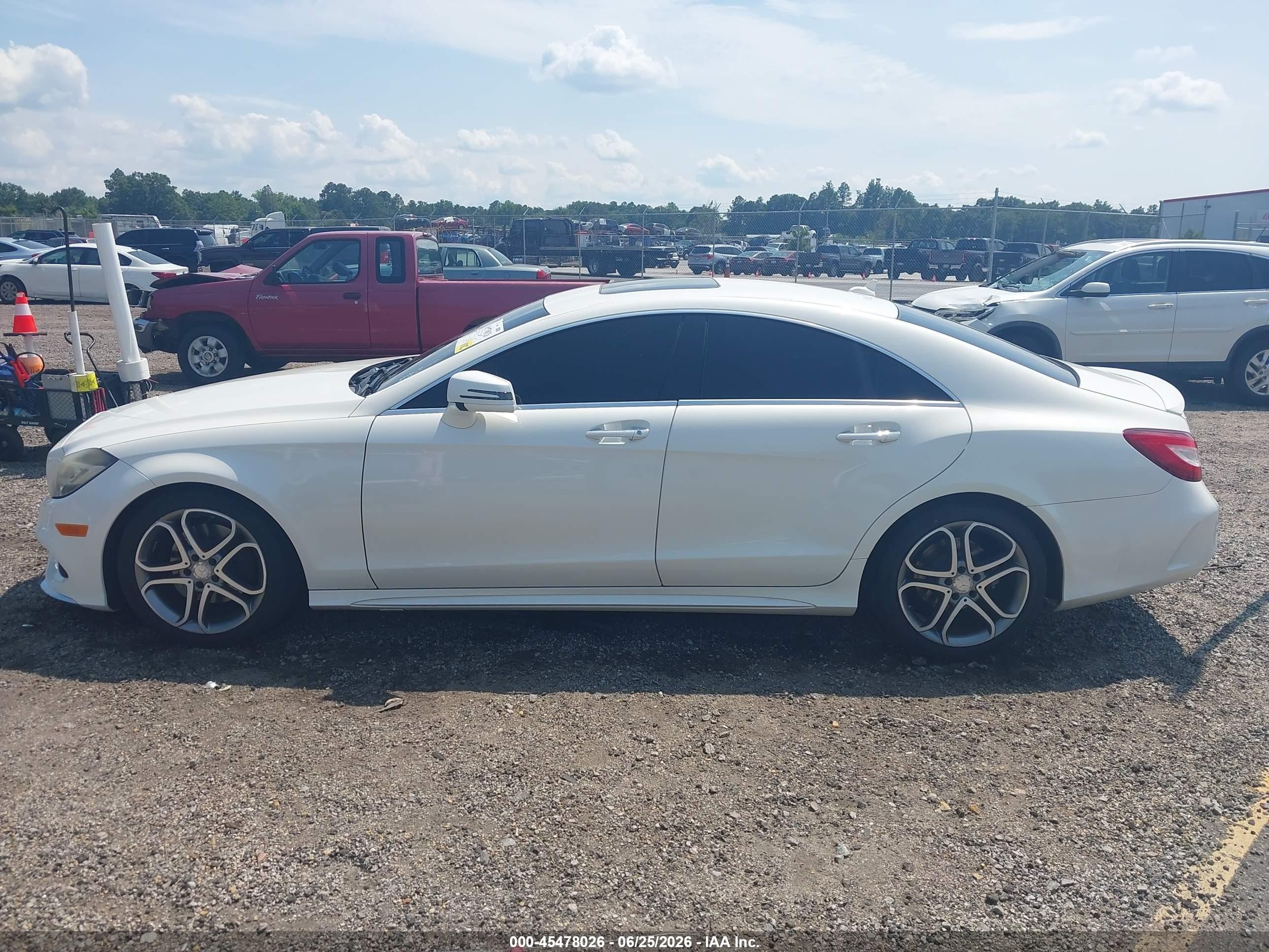 2015 Mercedes-benz Cls 400   White vin: WDDLJ6FB6FA141718