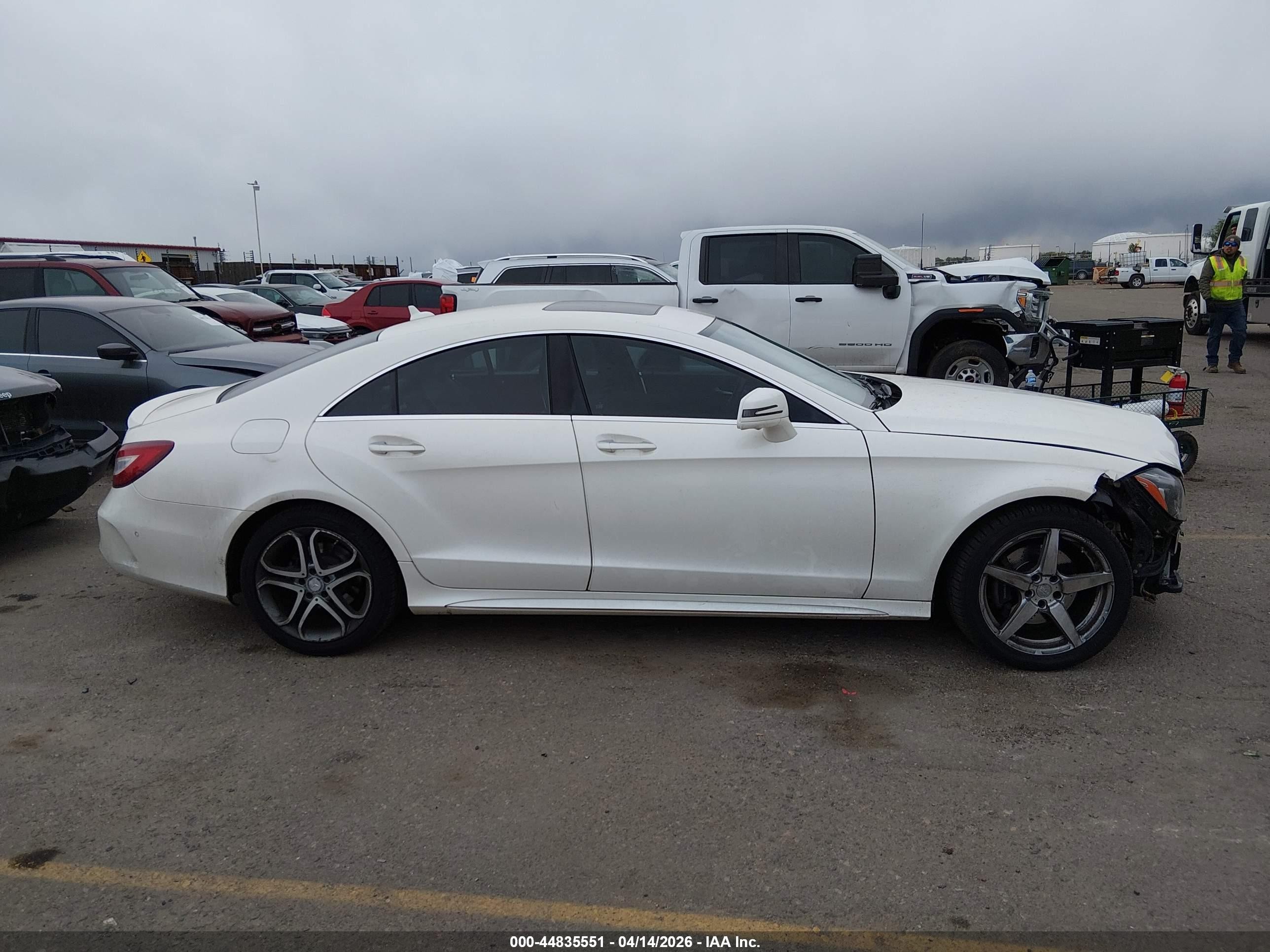 2015 Mercedes-benz Cls 400 4matic White vin: WDDLJ6HB2FA134097