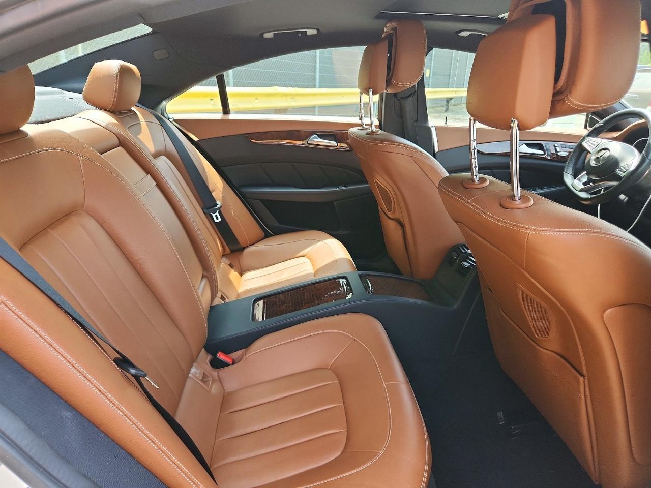 2015 Mercedes-benz Cls 400 Белый vin: WDDLJ6HB4FA144582