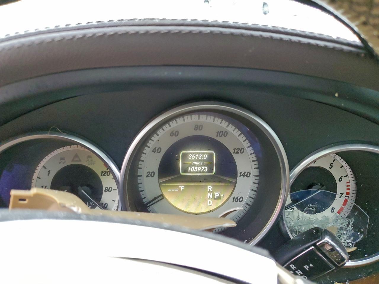 2012 Mercedes-benz Cls 550 White vin: WDDLJ7DB0CA048181