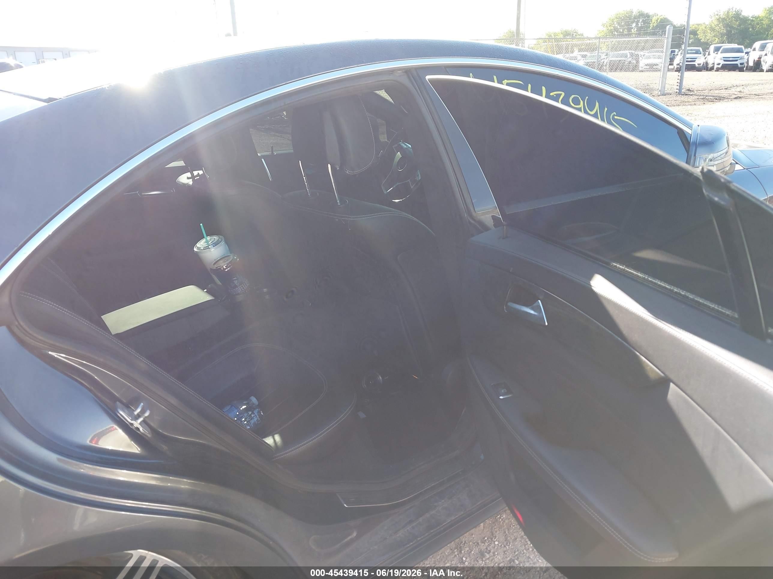 2013 Mercedes-benz Cls 550   Серый vin: WDDLJ7DB0DA064690