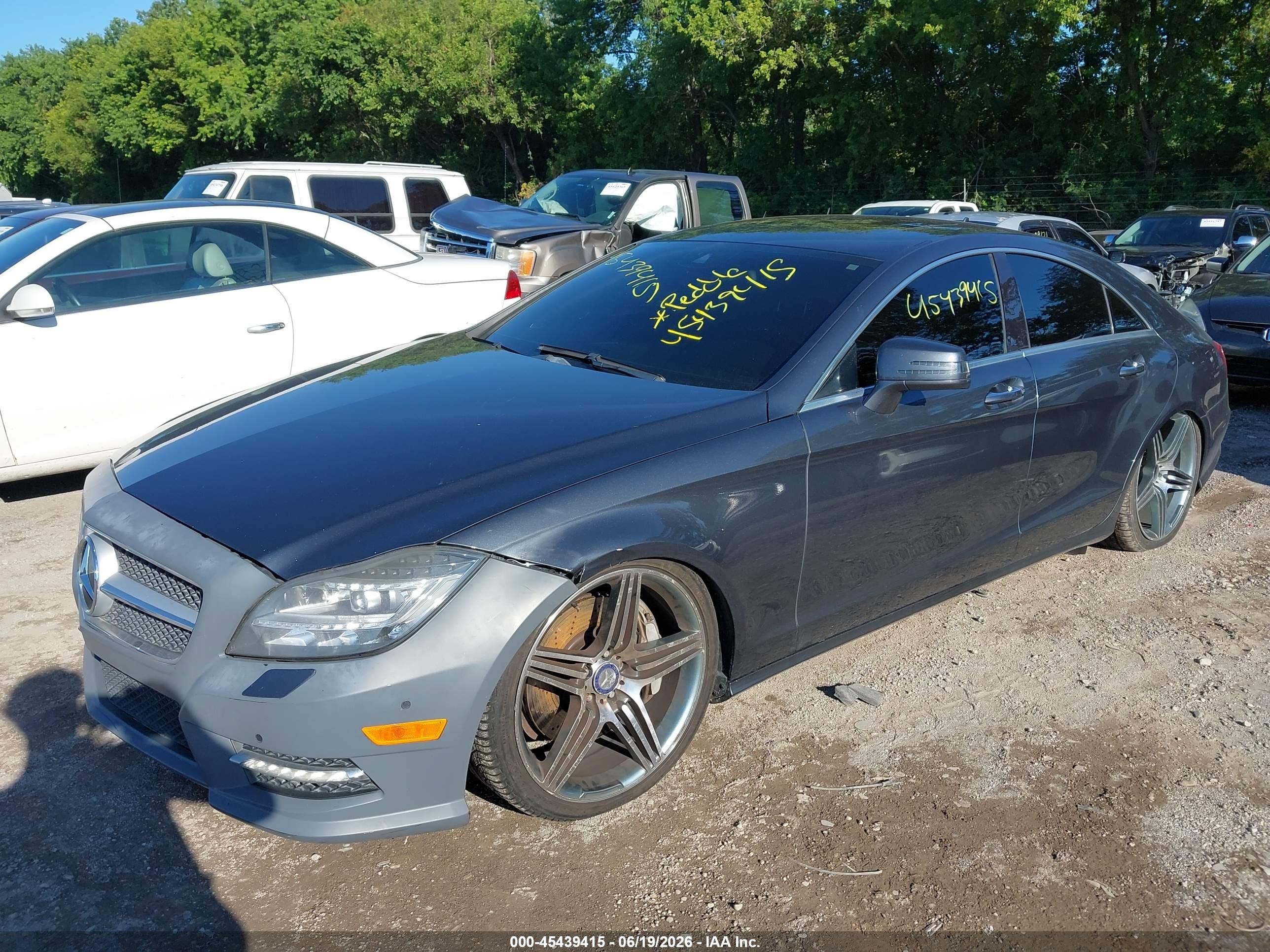 2013 Mercedes-benz Cls 550   Серый vin: WDDLJ7DB0DA064690