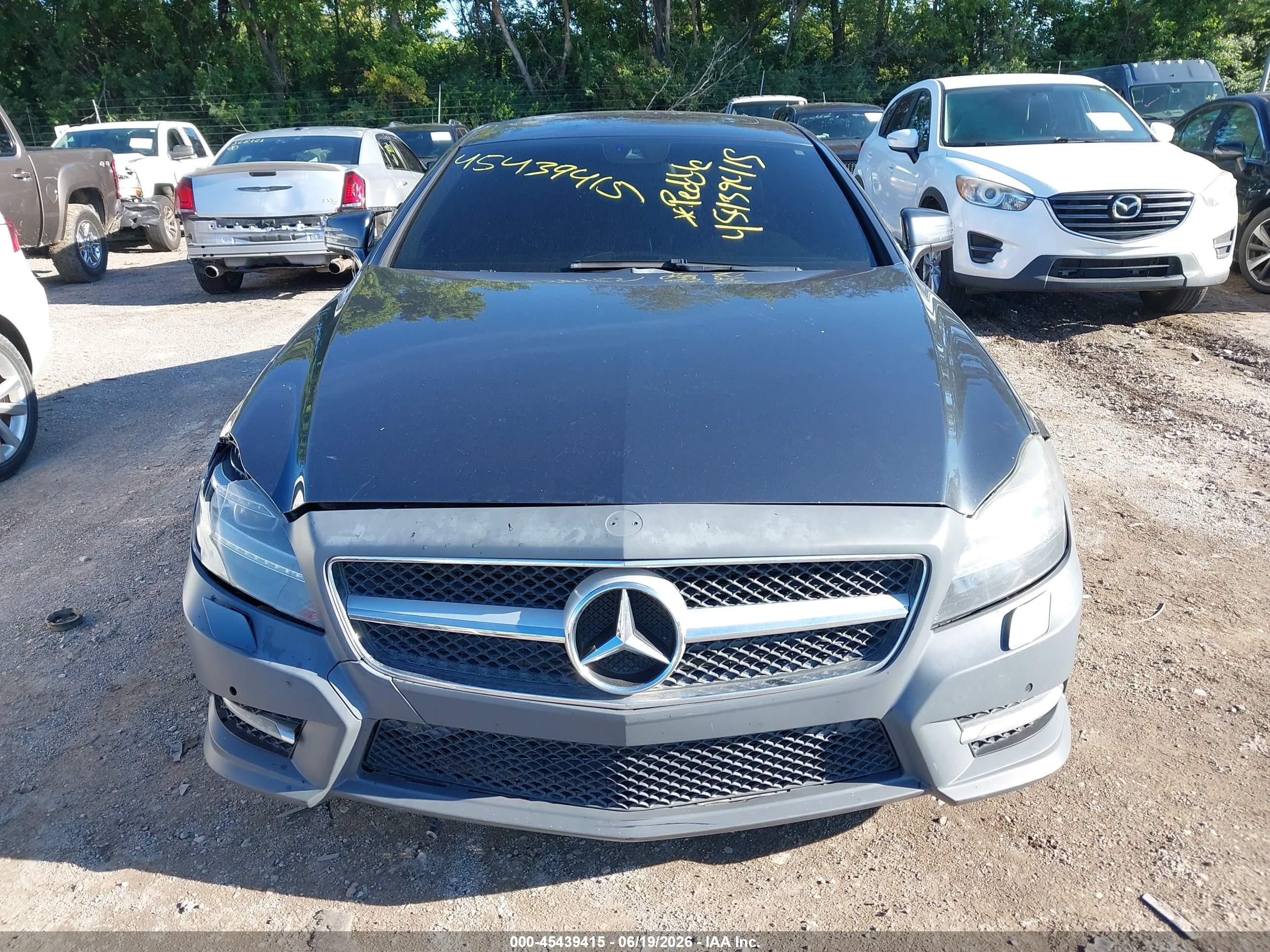 2013 Mercedes-benz Cls 550   Серый vin: WDDLJ7DB0DA064690