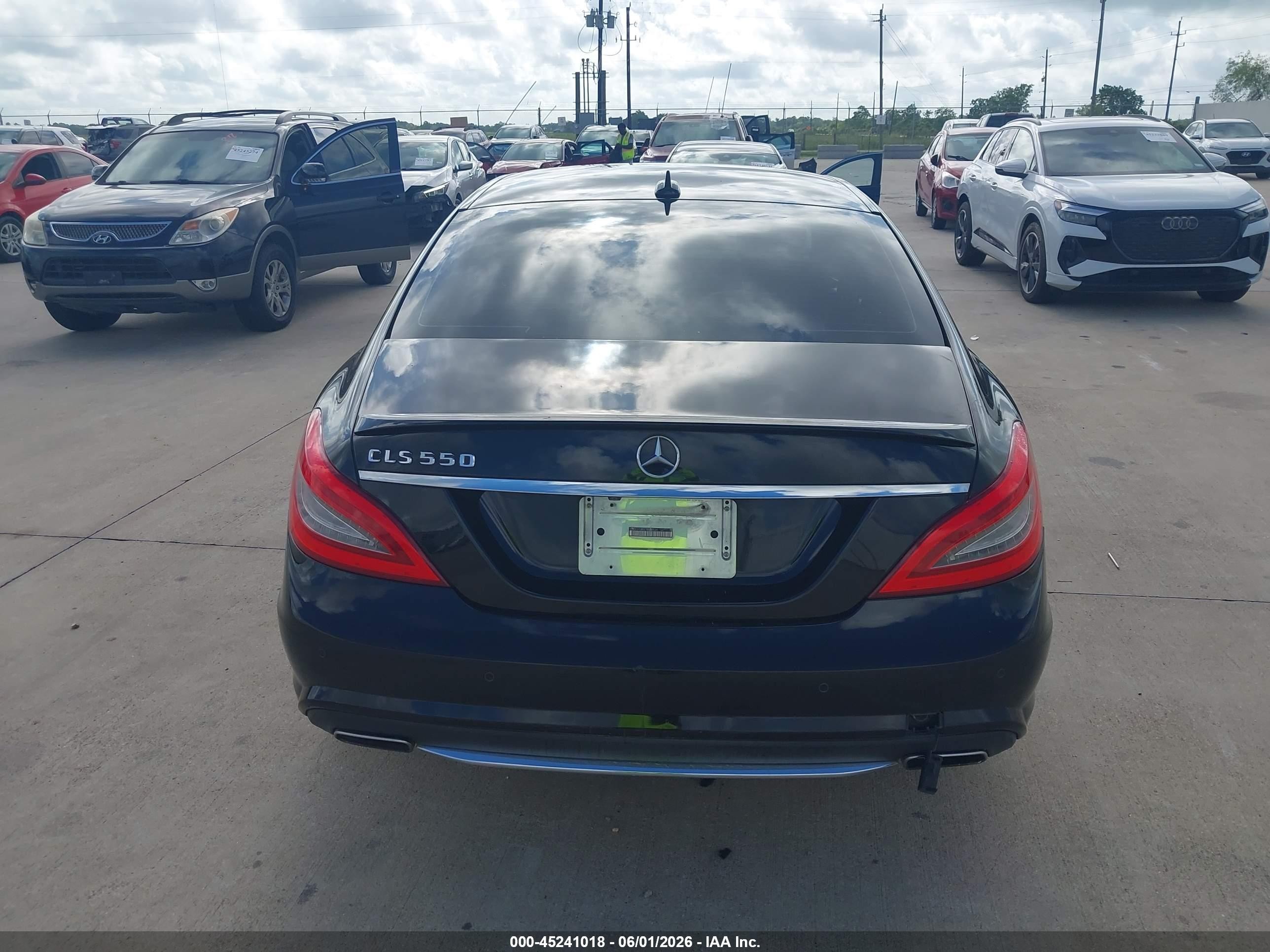 2014 Mercedes-benz Cls 550   Black vin: WDDLJ7DB0EA102534