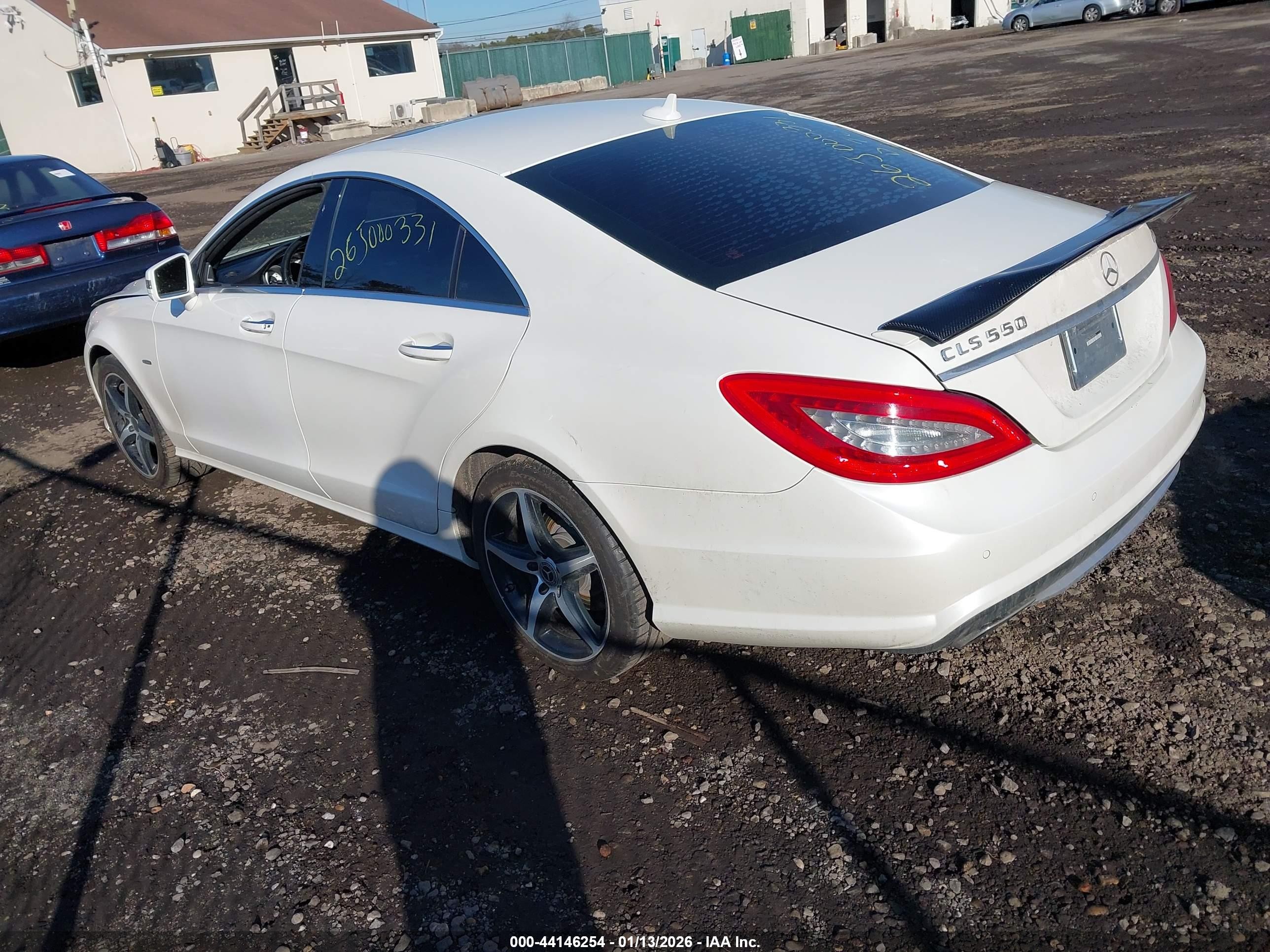 2012 Mercedes-benz Cls 550   White vin: WDDLJ7DB1CA007526