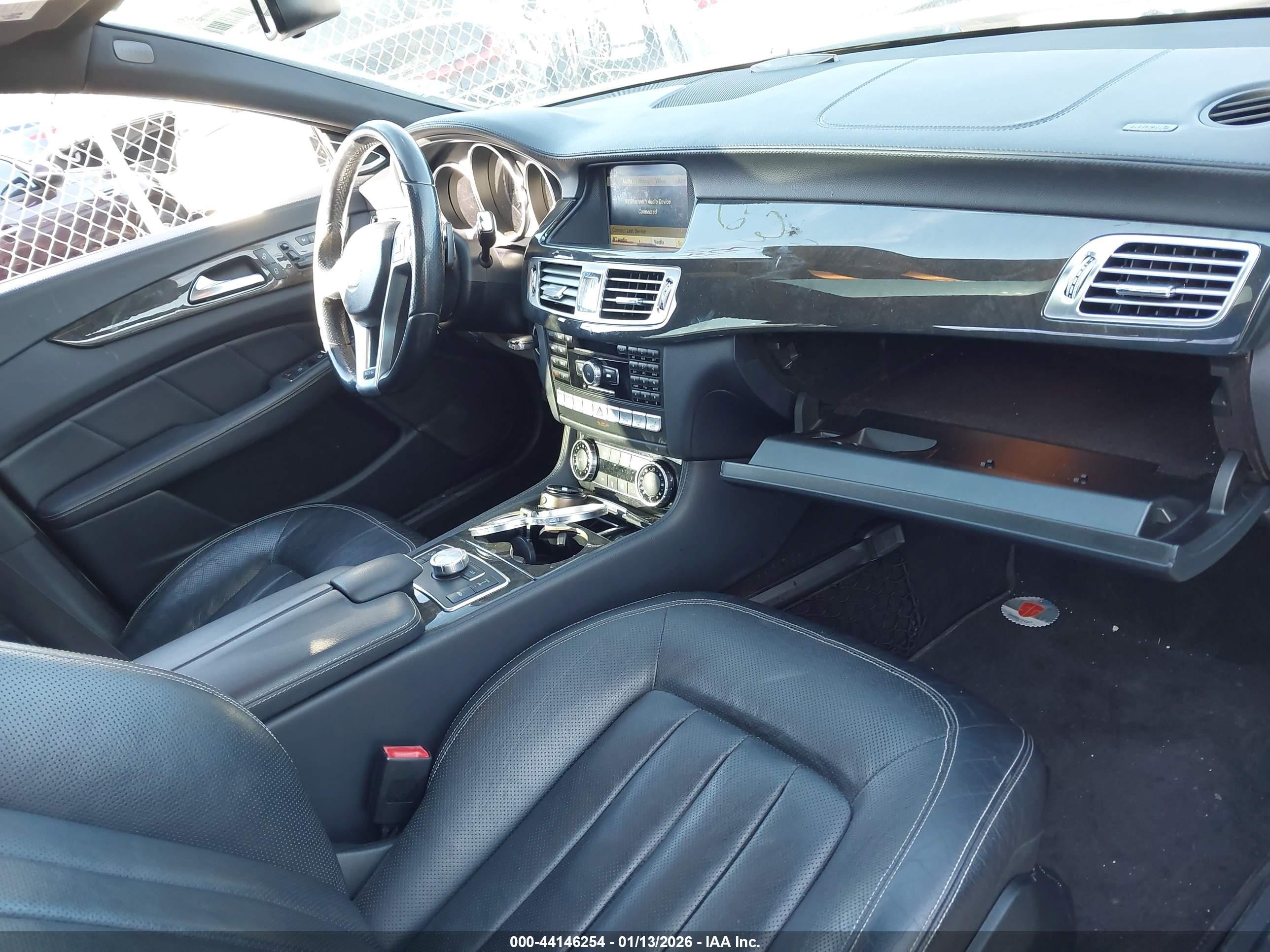 2012 Mercedes-benz Cls 550   White vin: WDDLJ7DB1CA007526