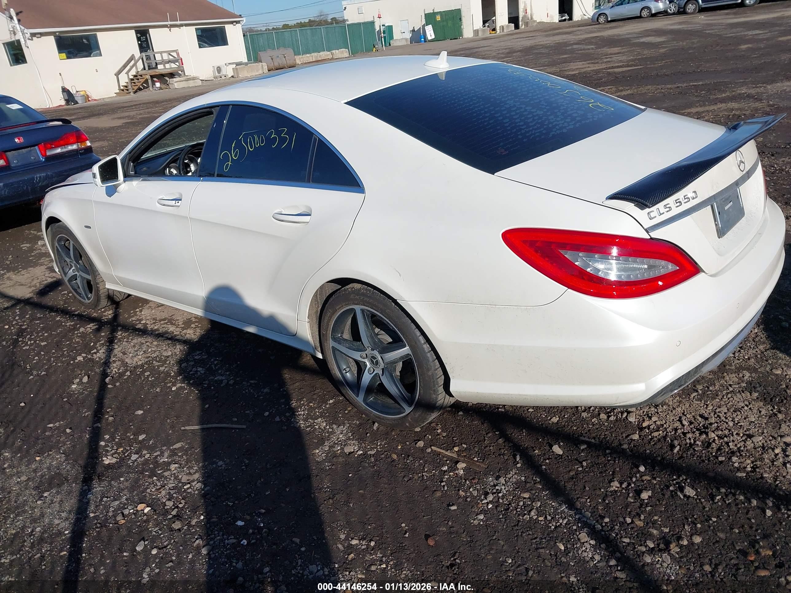 2012 Mercedes-benz Cls 550   White vin: WDDLJ7DB1CA007526