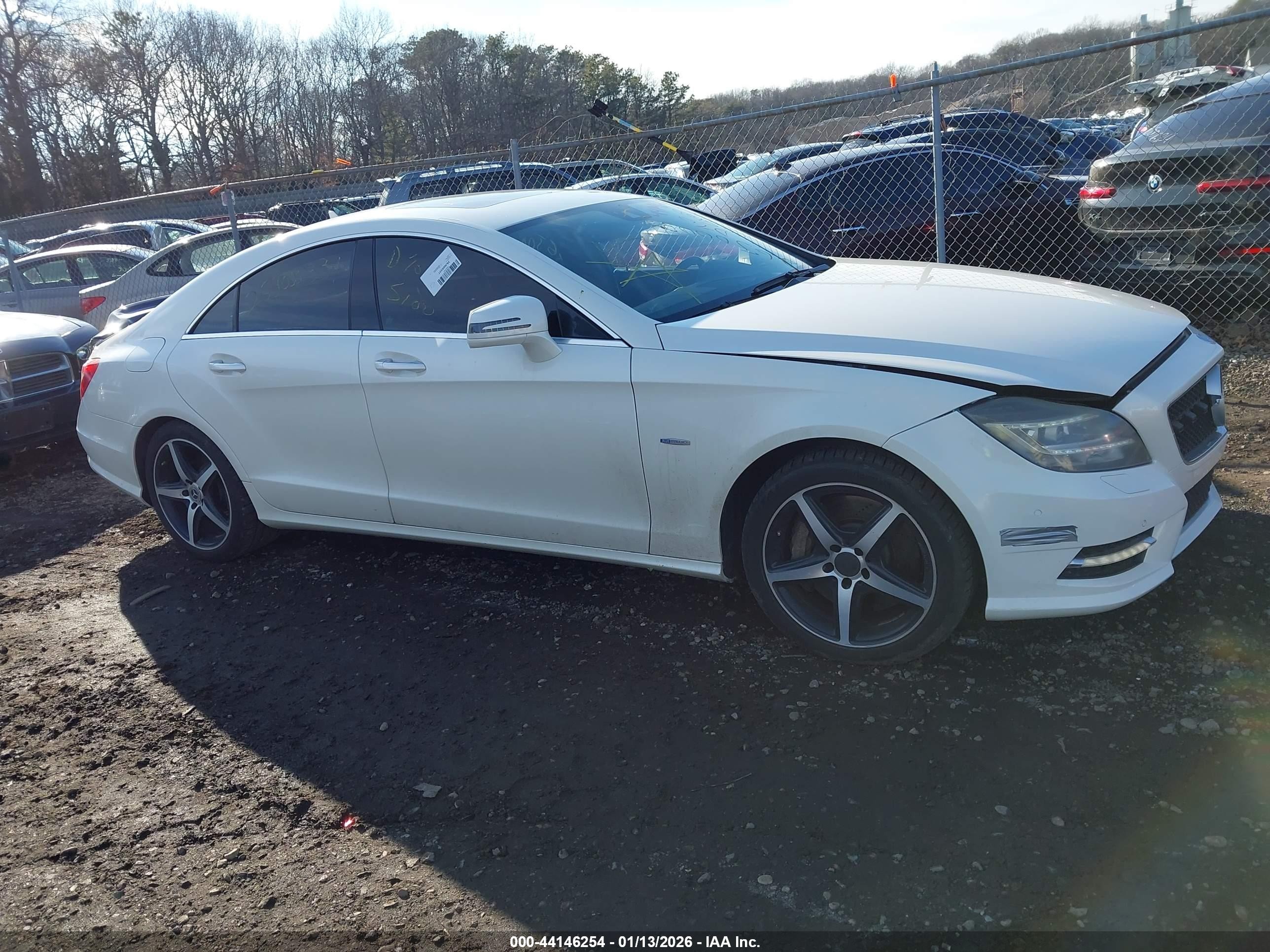 2012 Mercedes-benz Cls 550   White vin: WDDLJ7DB1CA007526