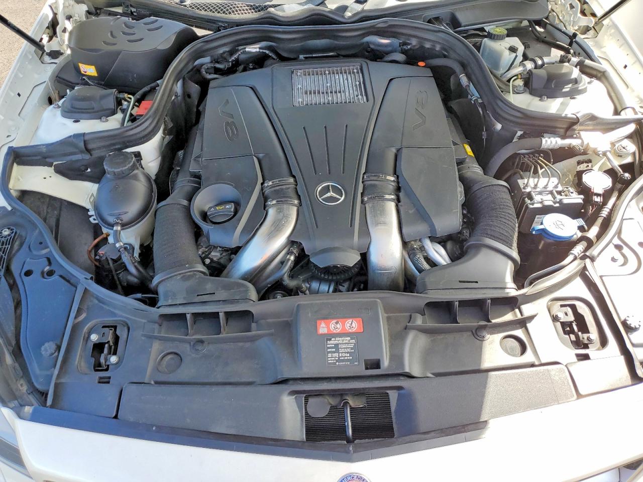 2013 Mercedes-benz Cls 550 White vin: WDDLJ7DB1DA074905