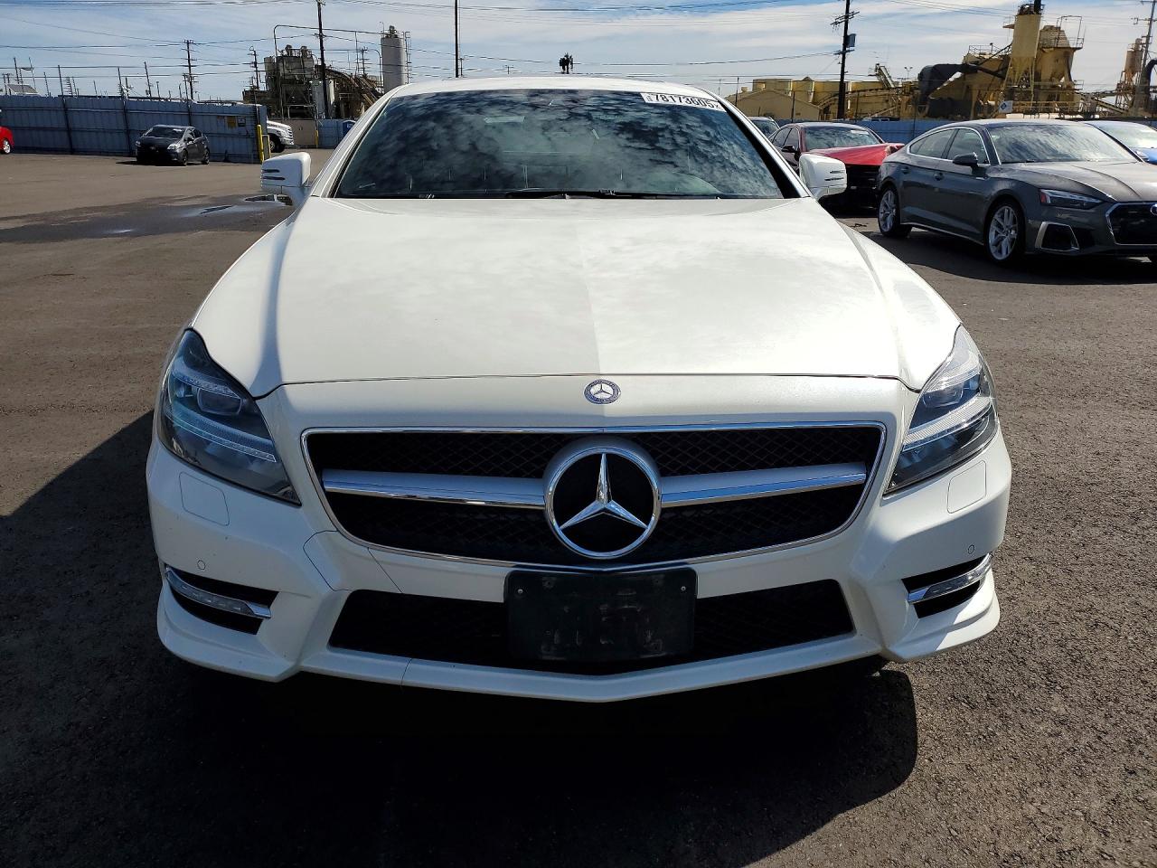 2013 Mercedes-benz Cls 550 White vin: WDDLJ7DB1DA074905