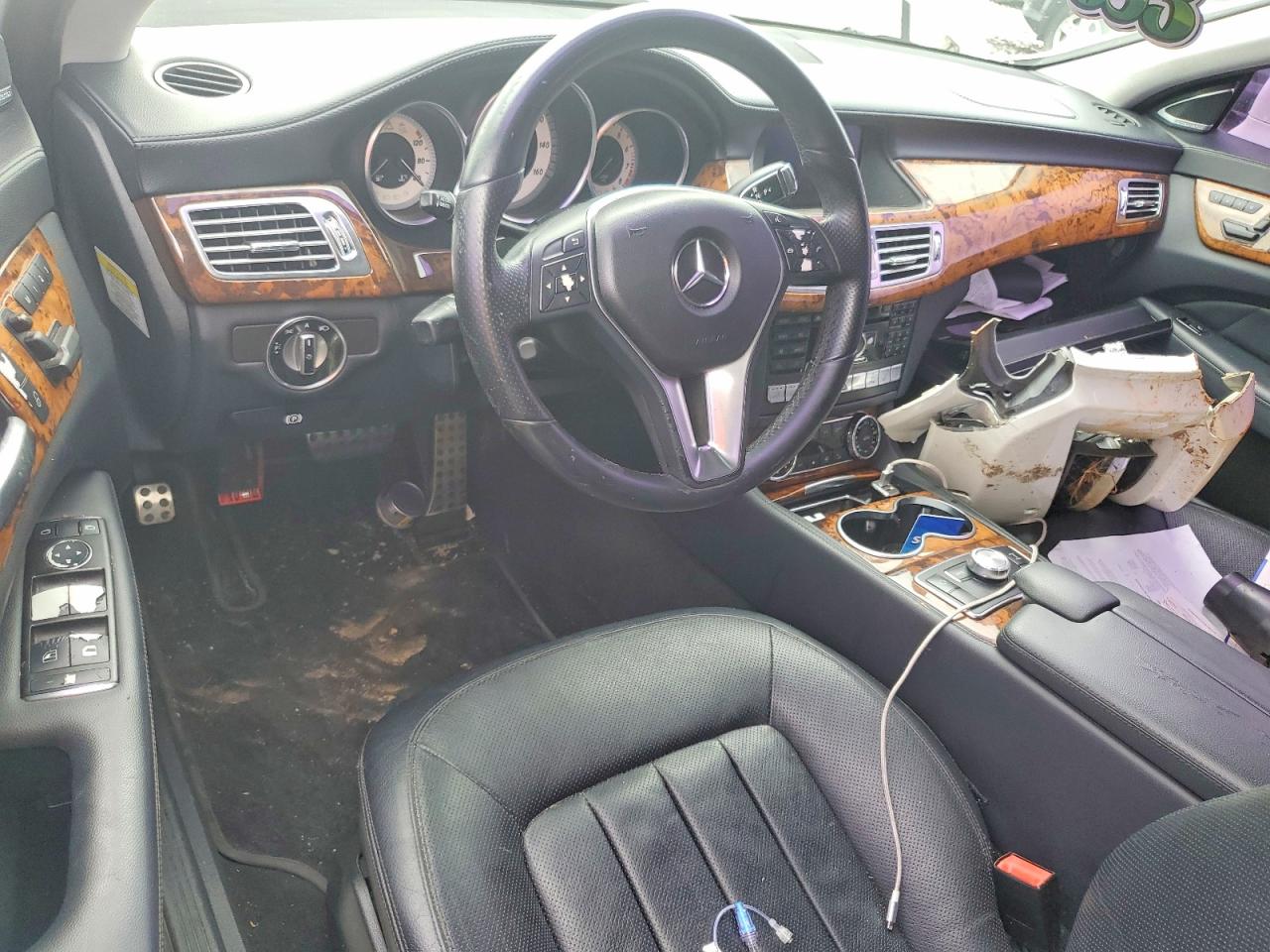 2012 Mercedes-benz Cls 550 Белый vin: WDDLJ7DB2CA015702