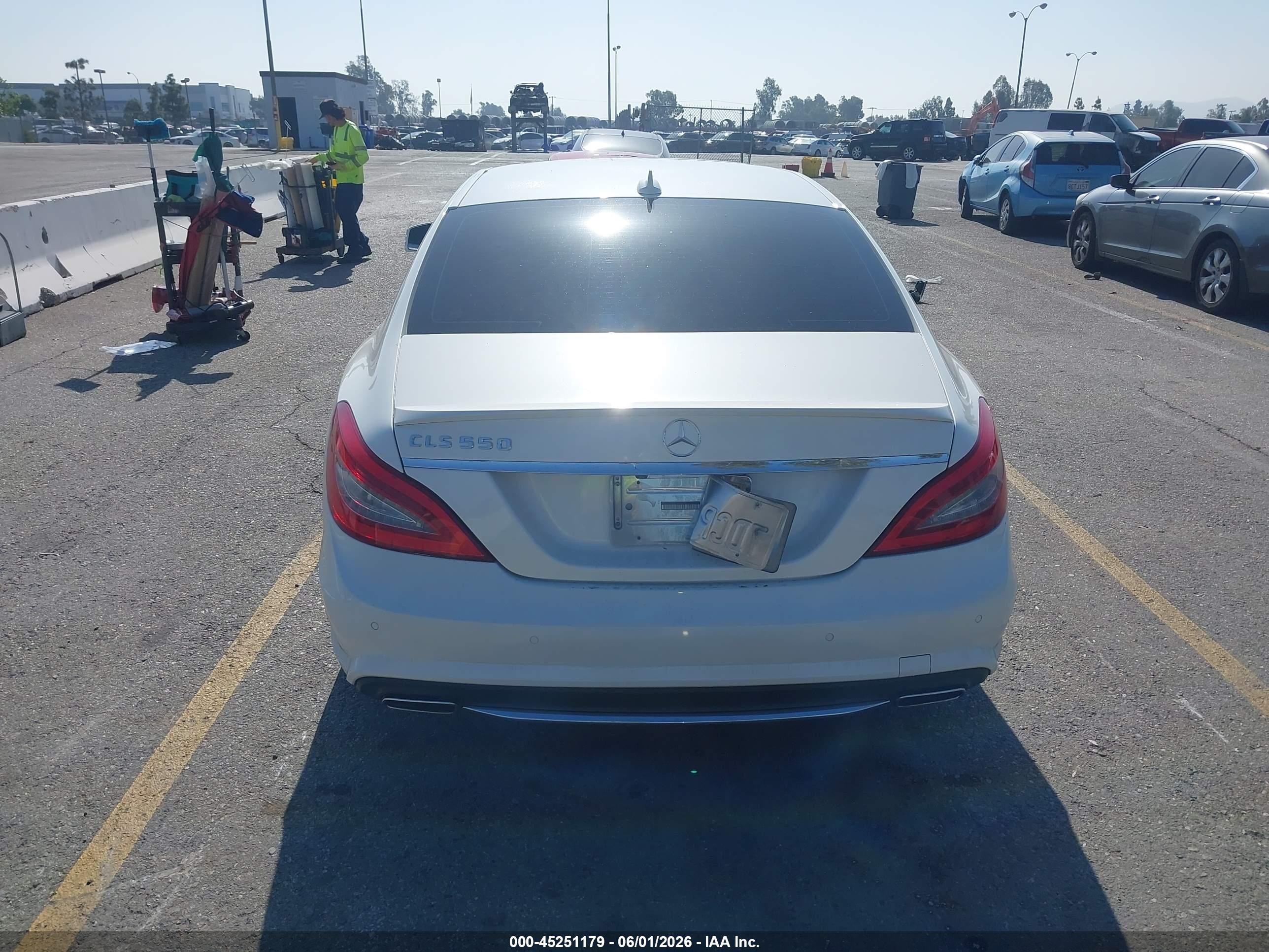 2014 Mercedes-benz Cls 550   White vin: WDDLJ7DB2EA096350