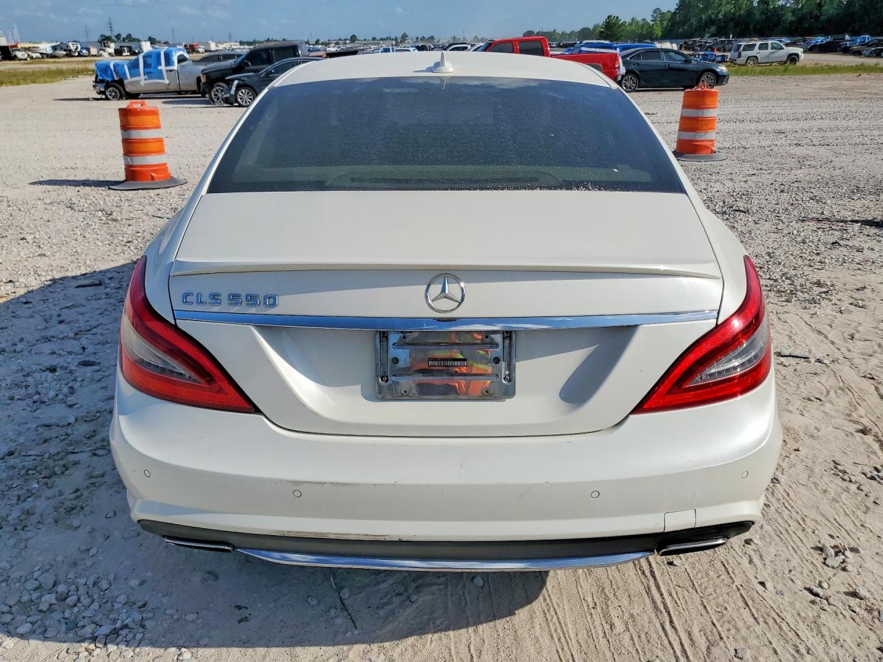 2012 Mercedes-benz Cls 550 White vin: WDDLJ7DB3CA028331