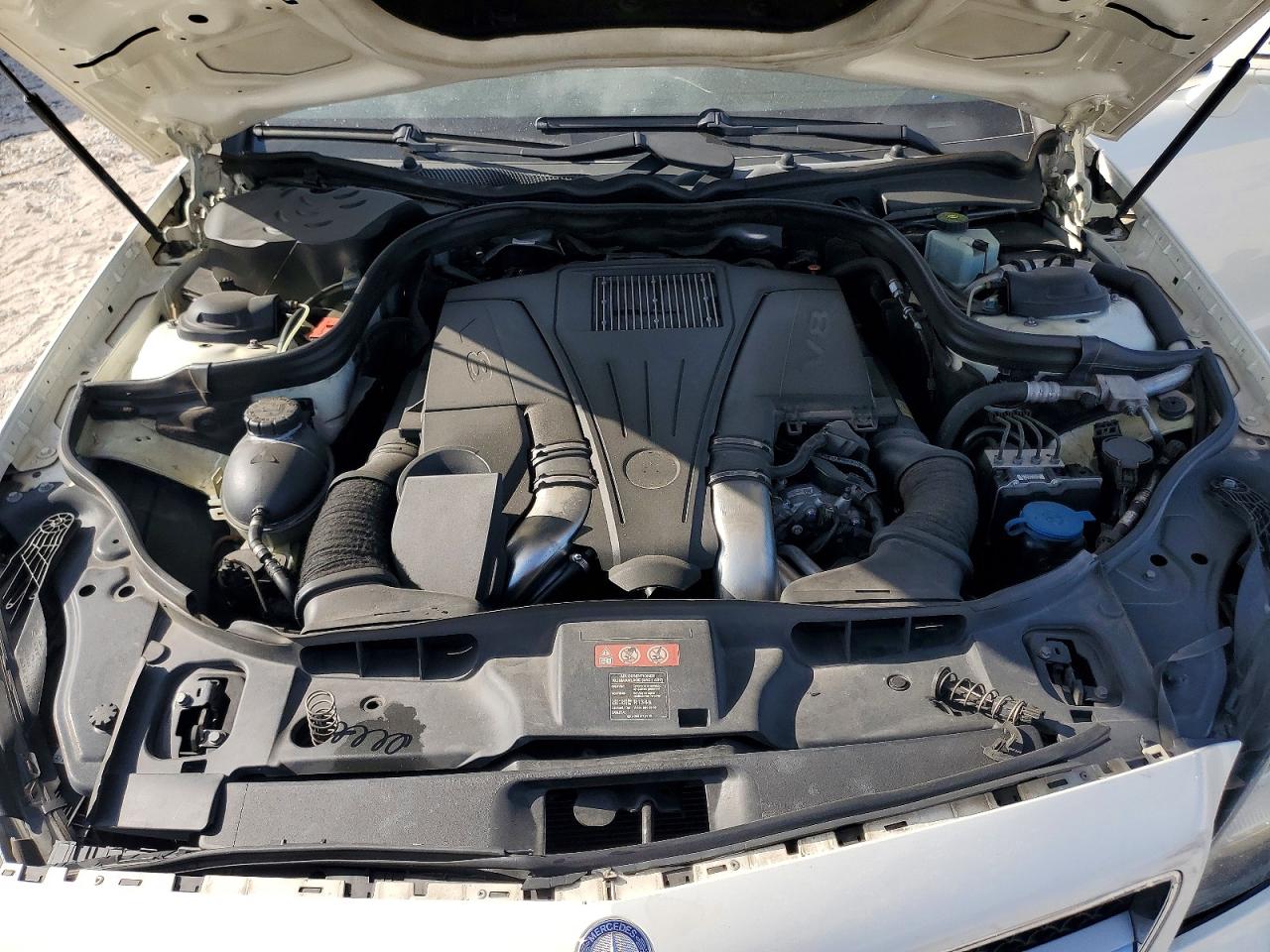 2012 Mercedes-benz Cls 550 White vin: WDDLJ7DB3CA028331