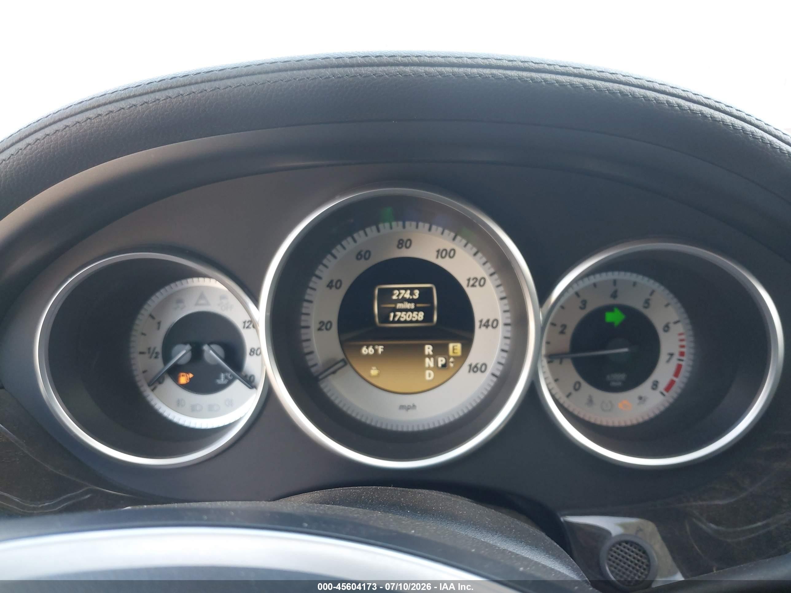 2012 Mercedes-benz Cls 550   Silver vin: WDDLJ7DB3CA040740