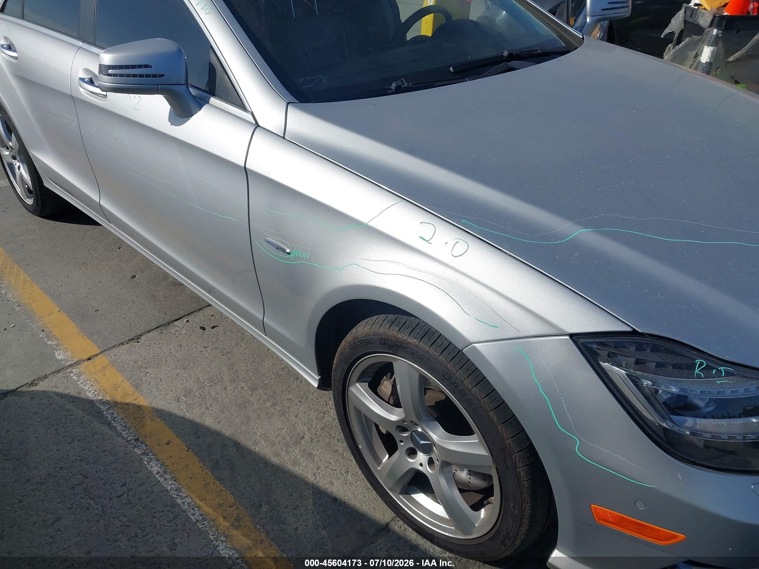 2012 Mercedes-benz Cls 550   Silver vin: WDDLJ7DB3CA040740