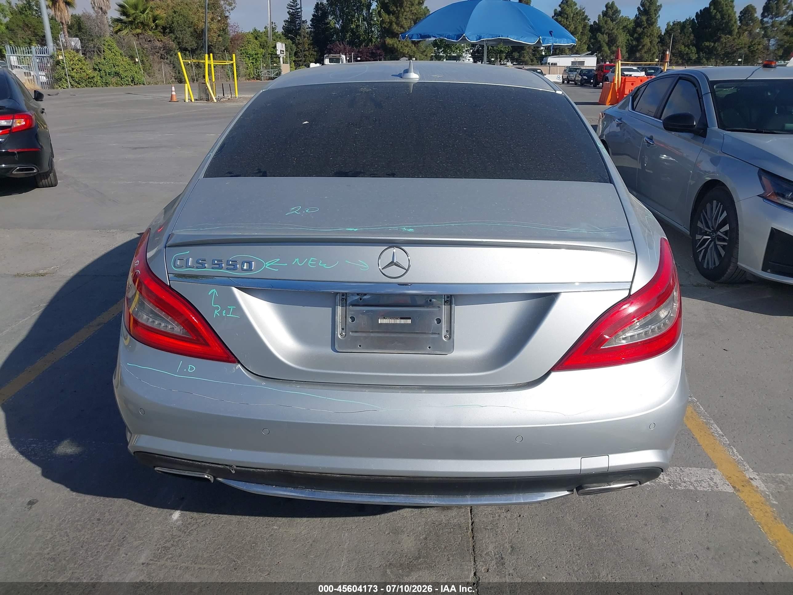 2012 Mercedes-benz Cls 550   Silver vin: WDDLJ7DB3CA040740
