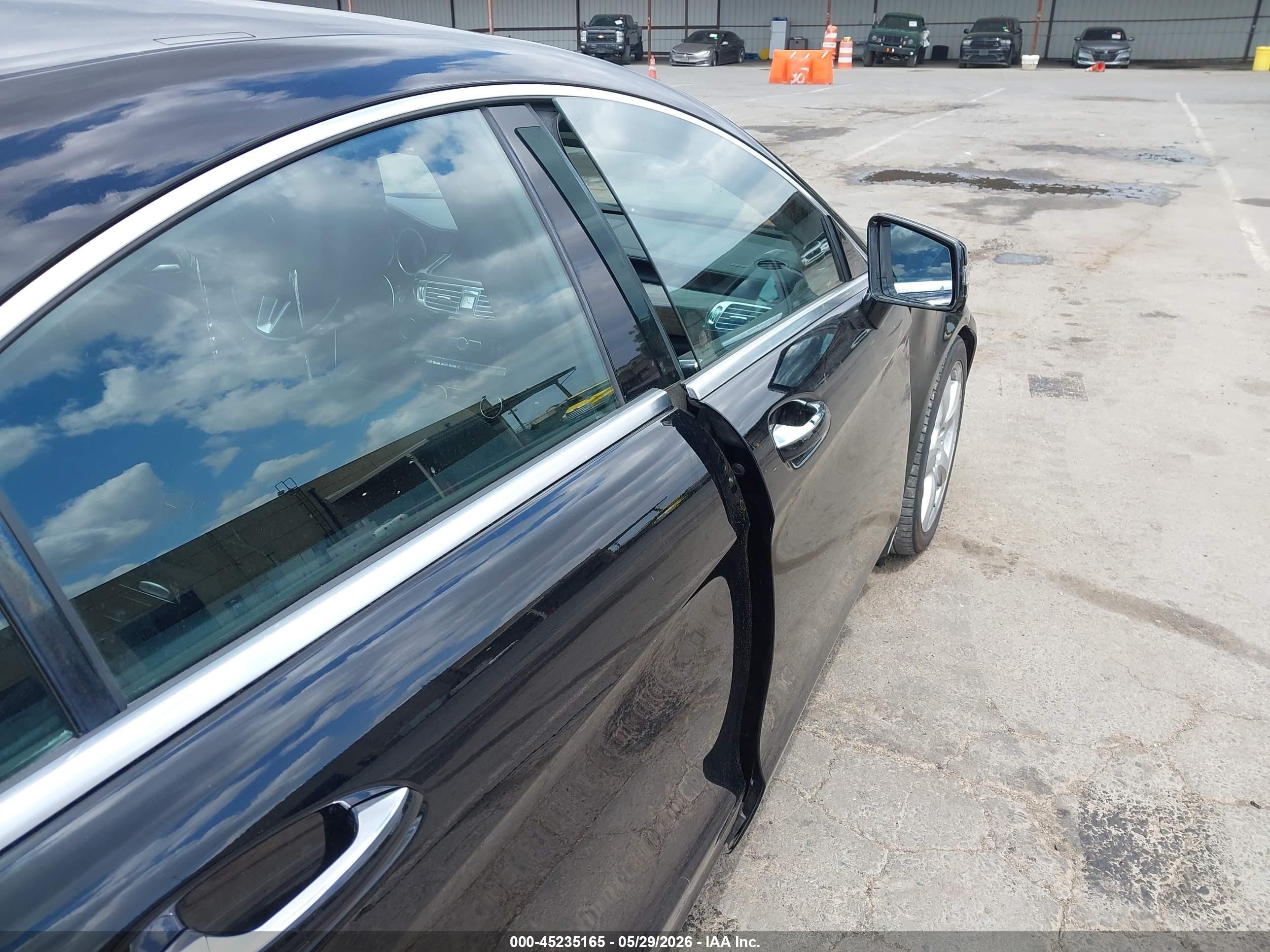 2012 Mercedes-benz Cls 550   Black vin: WDDLJ7DB3CA044304