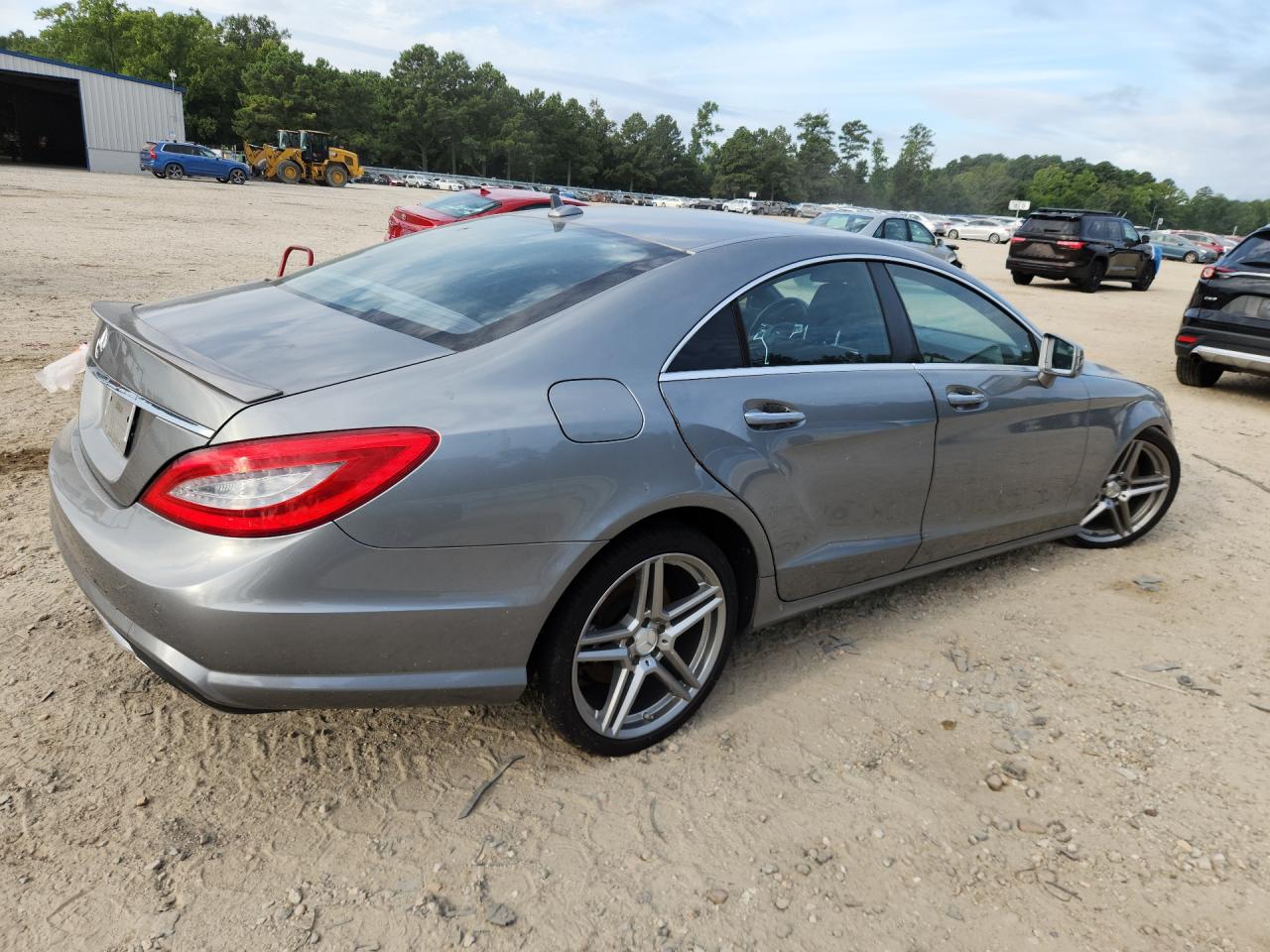 2013 Mercedes-benz Cls 550 Gray vin: WDDLJ7DB3DA060116 Damage: Right Qtr Panel, Dent(S) W/No Paint Dmg, 1/2 To 1 Inch