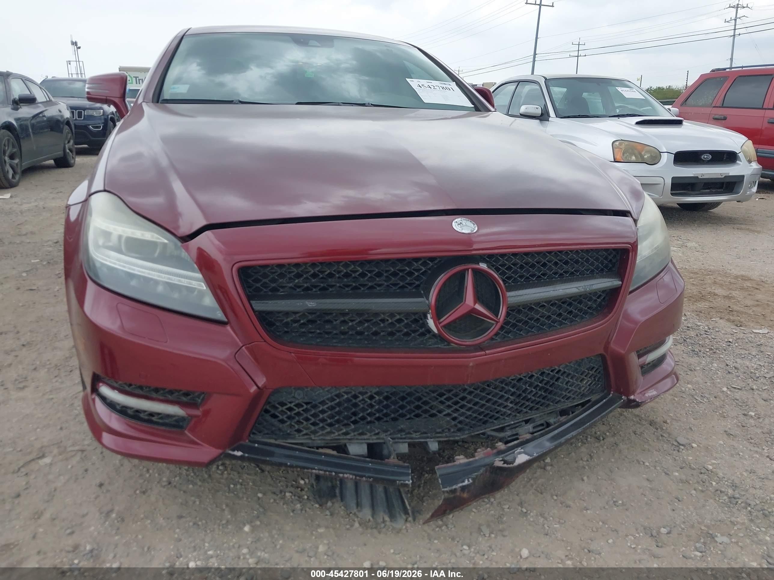2013 Mercedes-benz Cls 550   Burgundy vin: WDDLJ7DB4DA058049