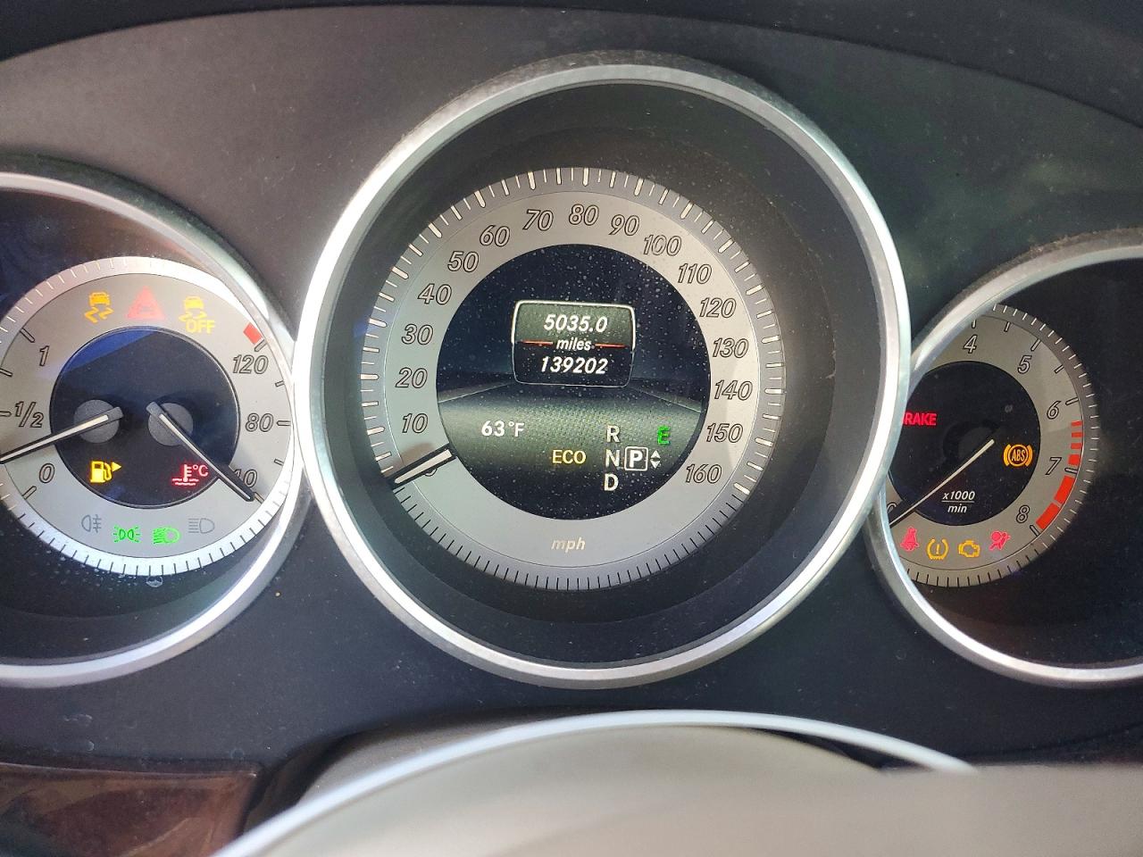 2014 Mercedes-benz Cls 550 Белый vin: WDDLJ7DB4EA100222