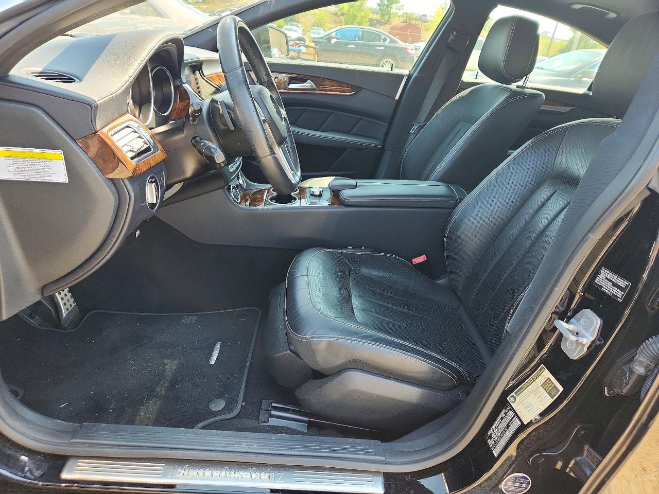 2012 Mercedes-benz Cls 550 Black vin: WDDLJ7DB5CA035197