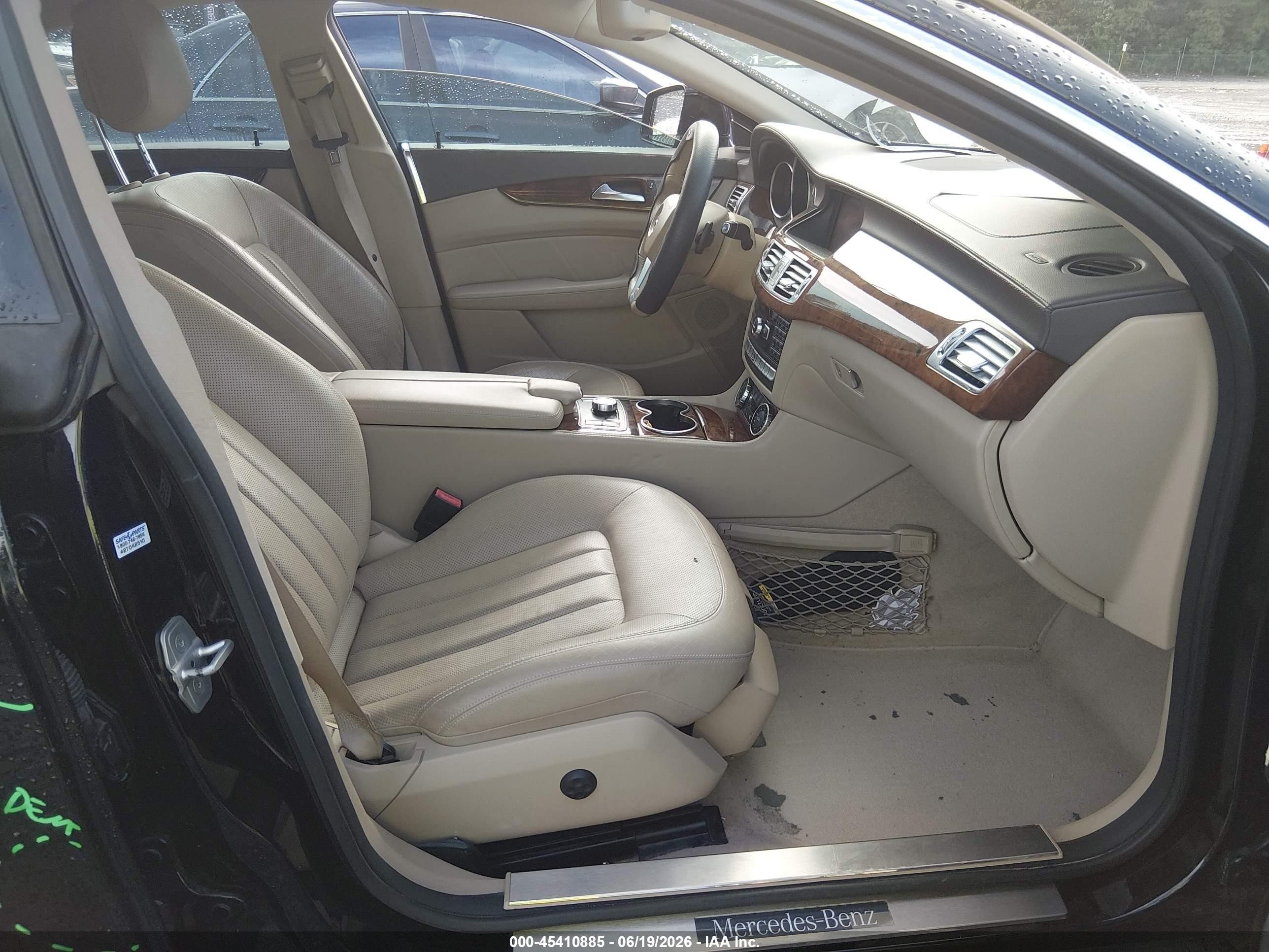 2013 Mercedes-benz Cls 550   Black vin: WDDLJ7DB5DA084594