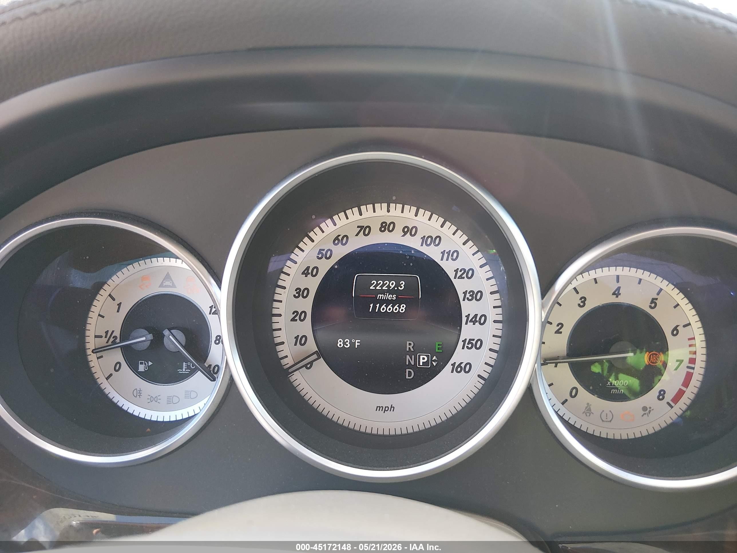 2014 Mercedes-benz Cls 550 Бежевый vin: WDDLJ7DB5EA096830
