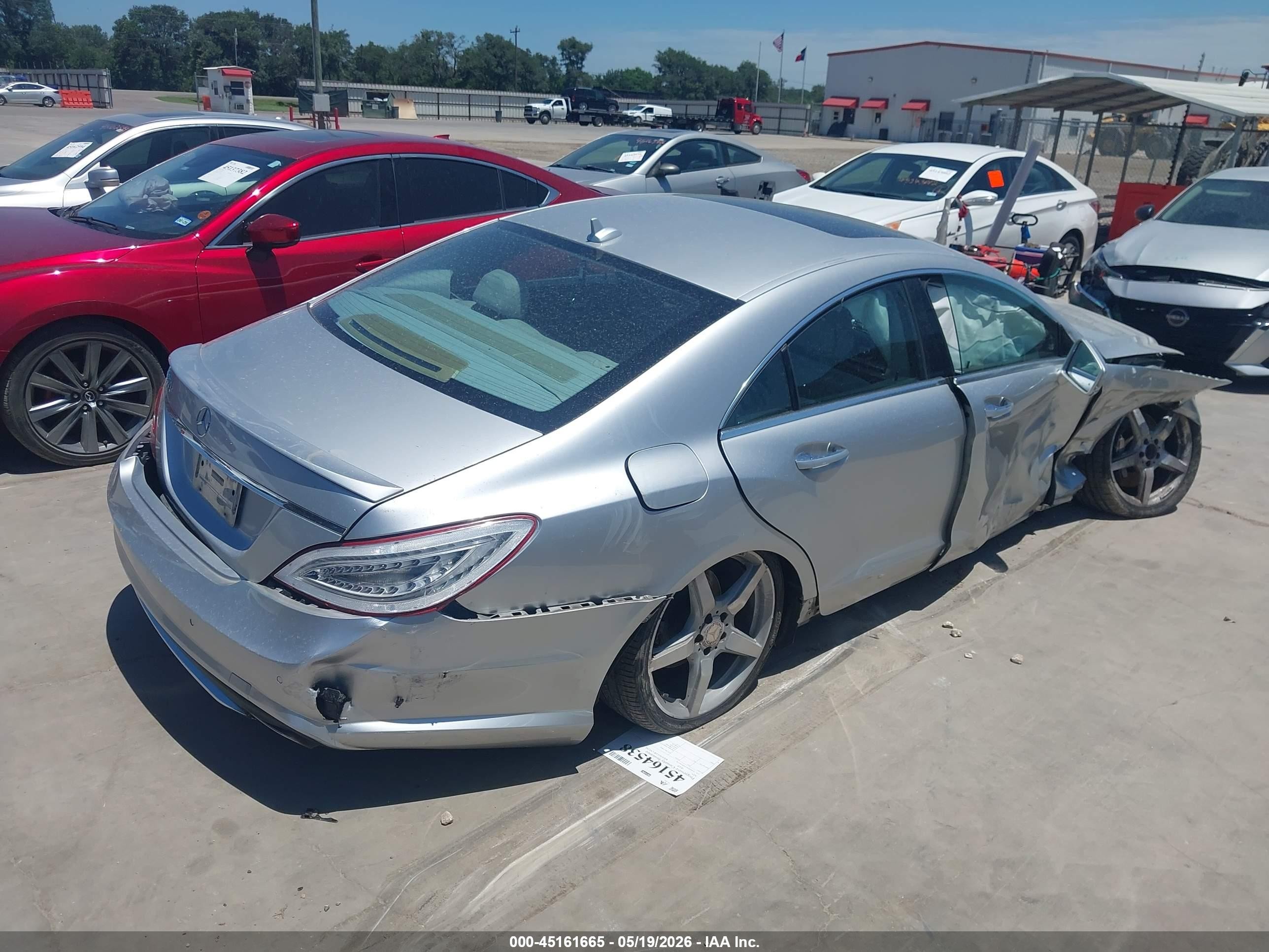 2012 Mercedes-benz Cls 550   Silver vin: WDDLJ7DB6CA057452