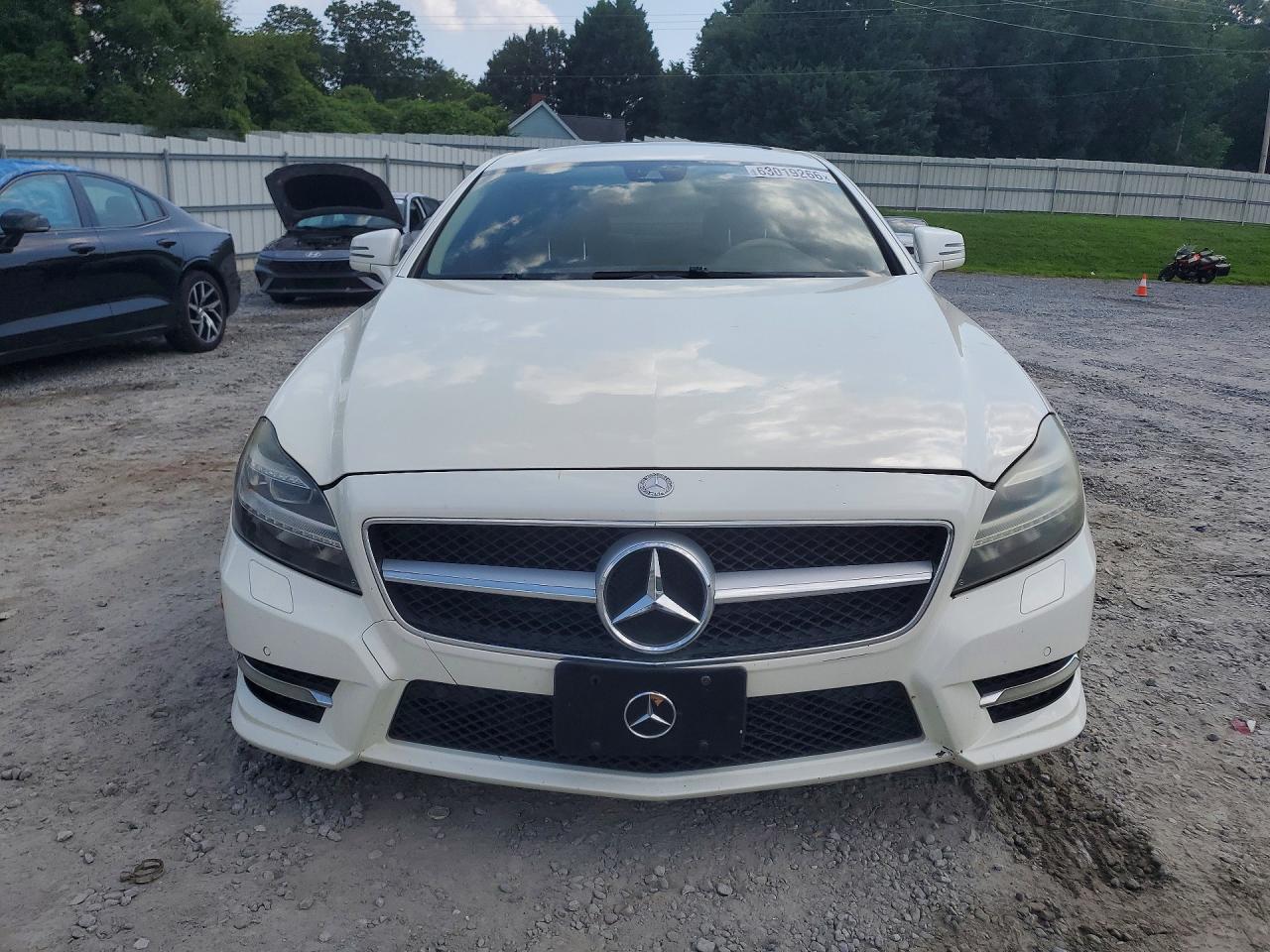 2013 Mercedes-benz Cls 550 Белый vin: WDDLJ7DB6DA060756