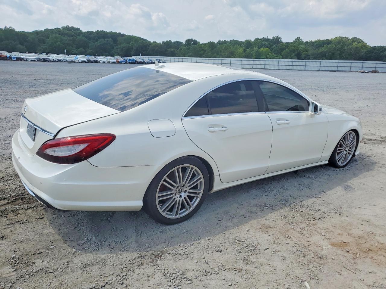2013 Mercedes-benz Cls 550 Белый vin: WDDLJ7DB6DA060756