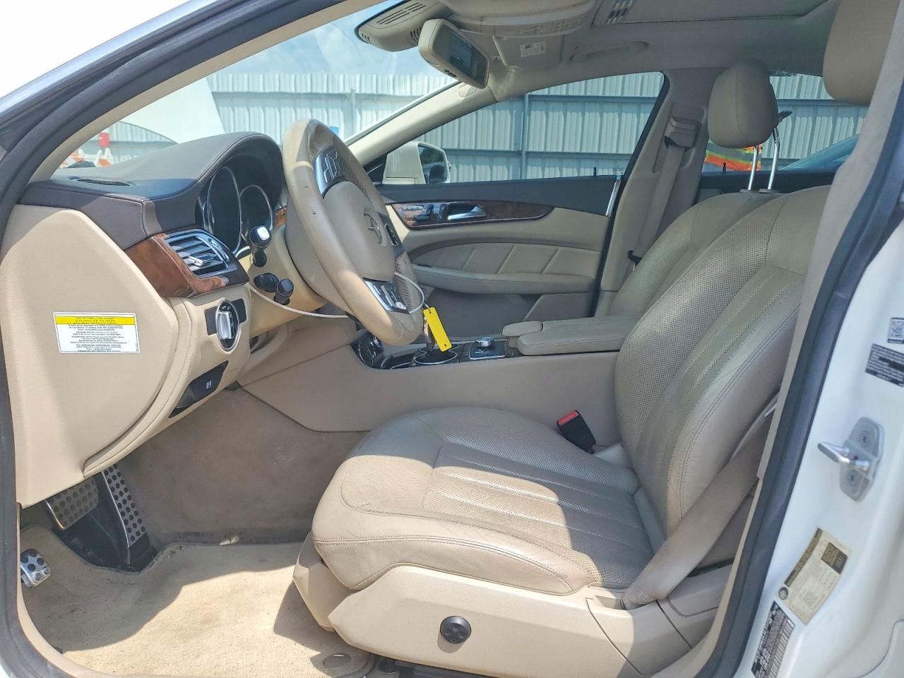2013 Mercedes-benz Cls 550 Белый vin: WDDLJ7DB6DA060756