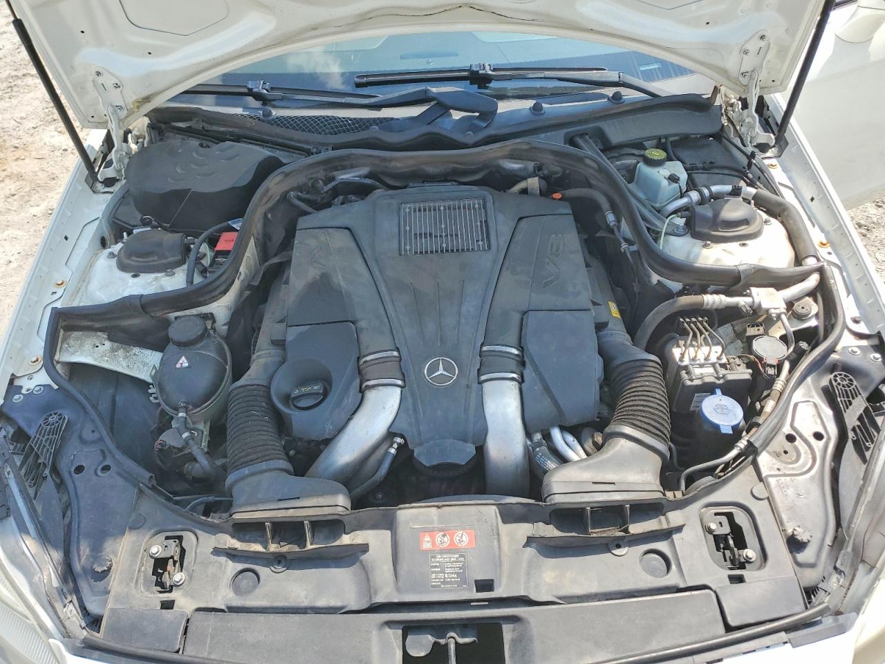 2013 Mercedes-benz Cls 550 Белый vin: WDDLJ7DB6DA060756