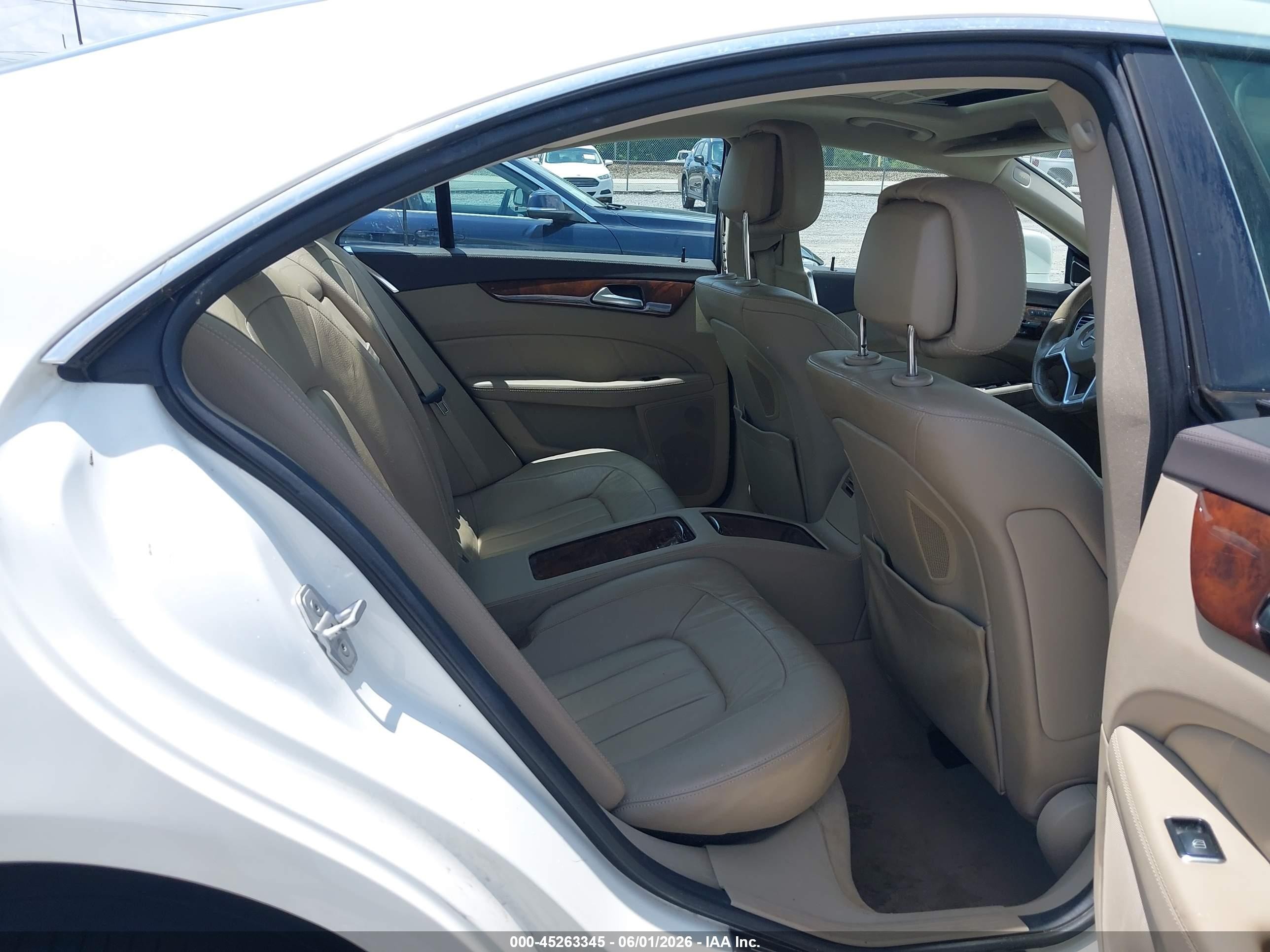 2014 Mercedes-benz Cls 550   White vin: WDDLJ7DB6EA120908