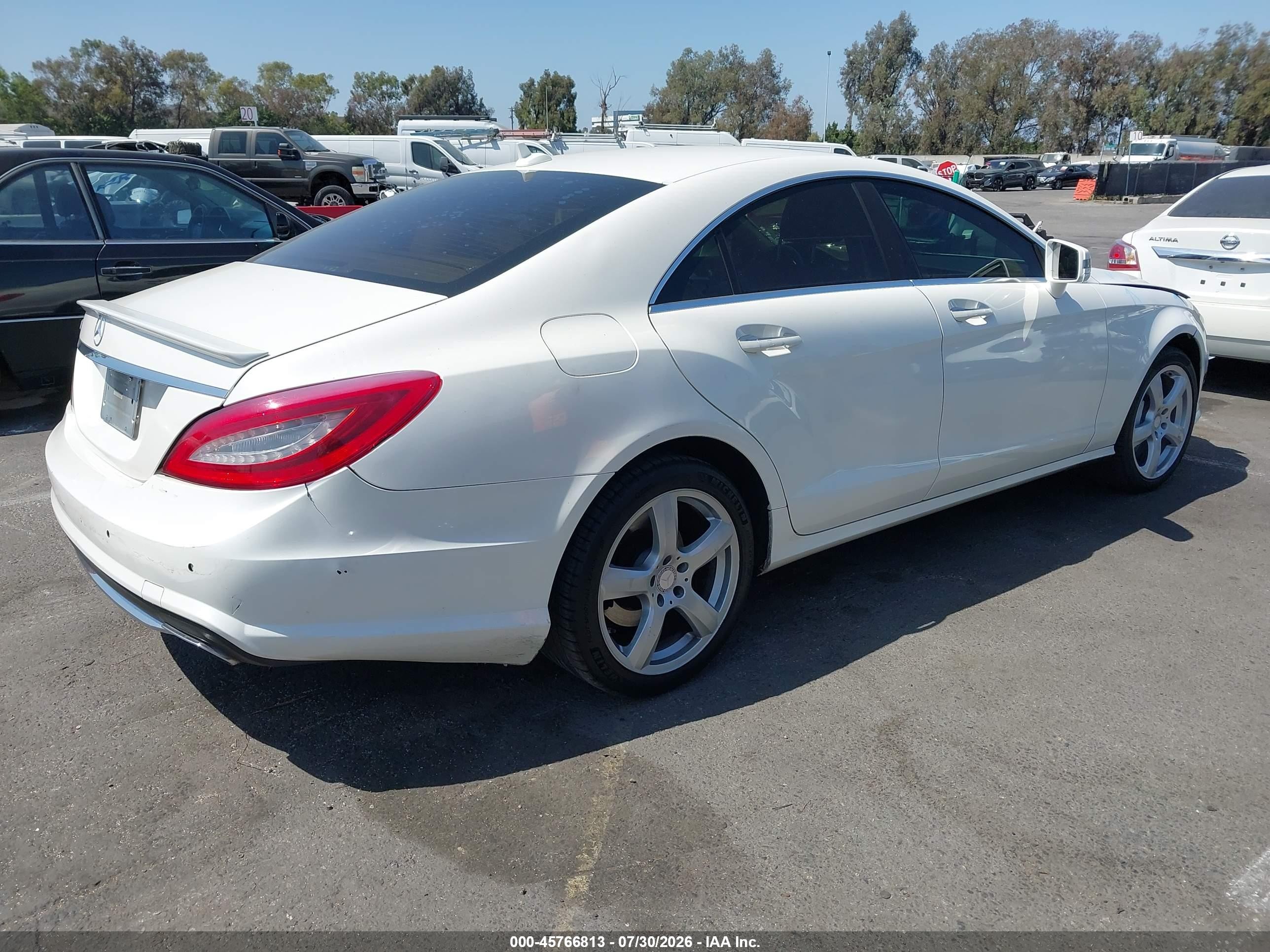 2014 Mercedes-benz Cls 550   White vin: WDDLJ7DB6EA125767