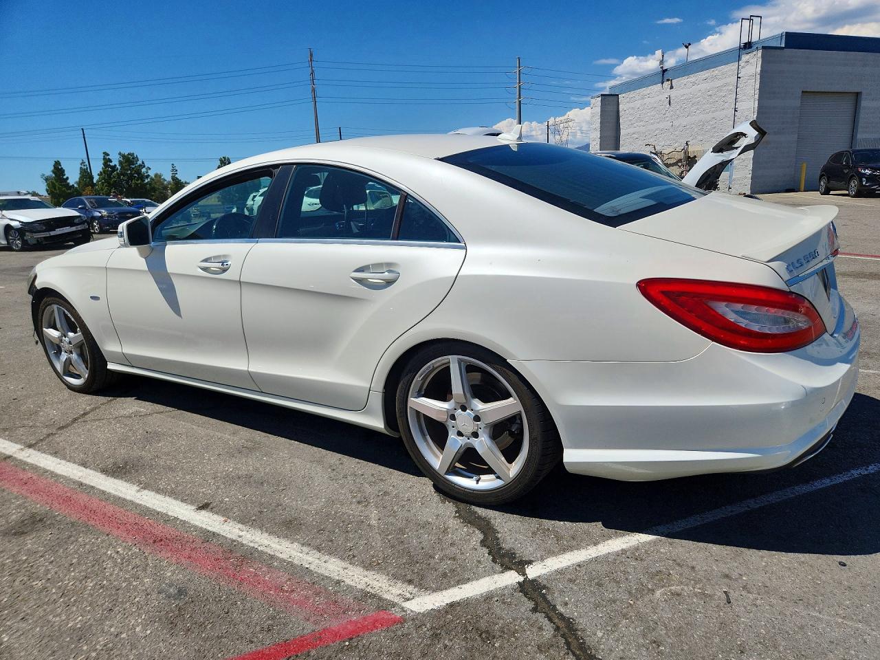 2012 Mercedes-benz Cls 550 White vin: WDDLJ7DB7CA053023