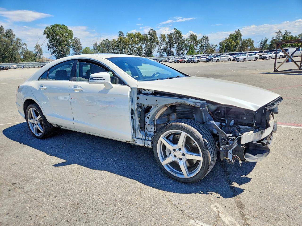 2012 Mercedes-benz Cls 550 White vin: WDDLJ7DB7CA053023