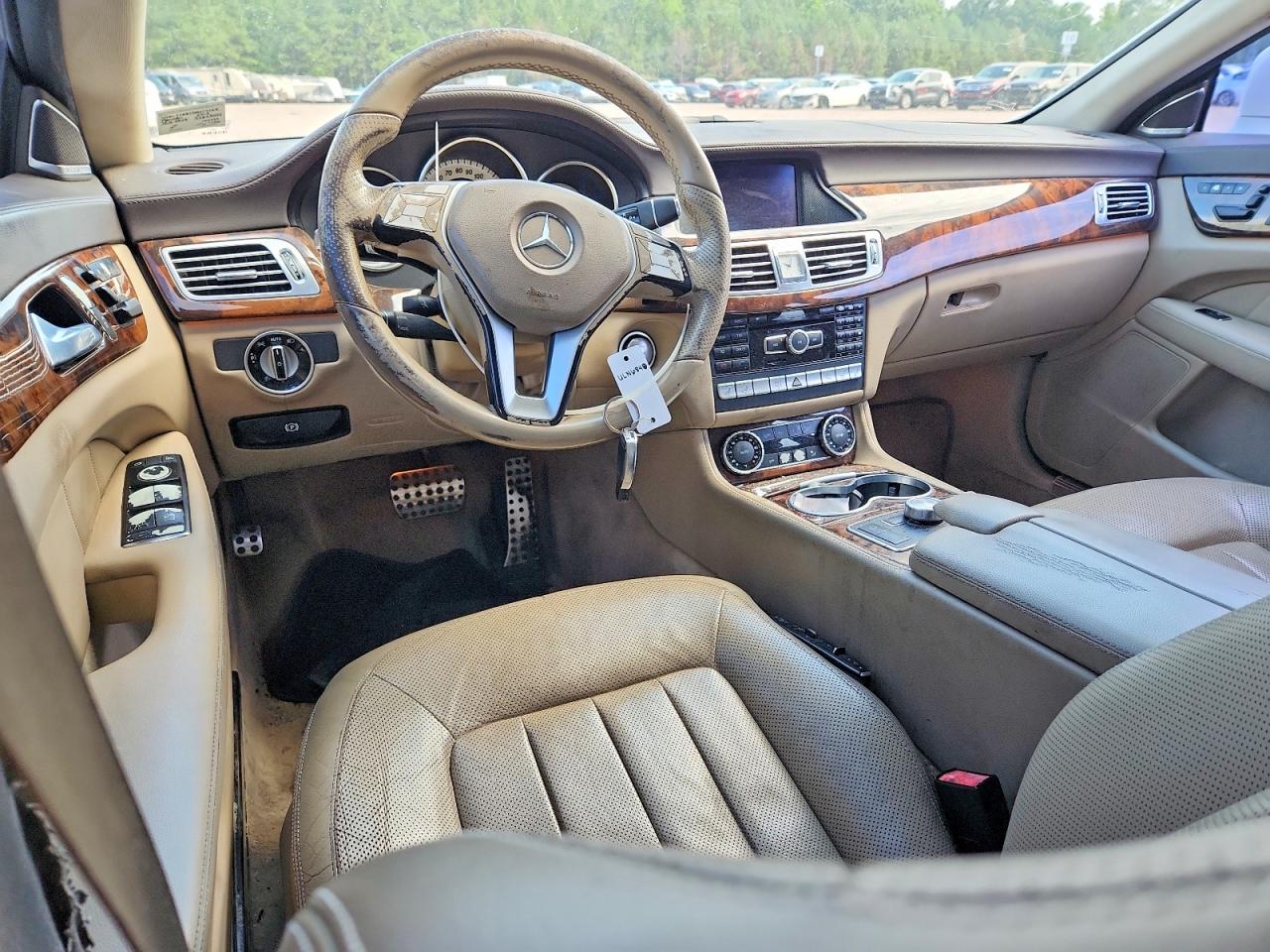 2013 Mercedes-benz Cls 550 White vin: WDDLJ7DB7DA074164
