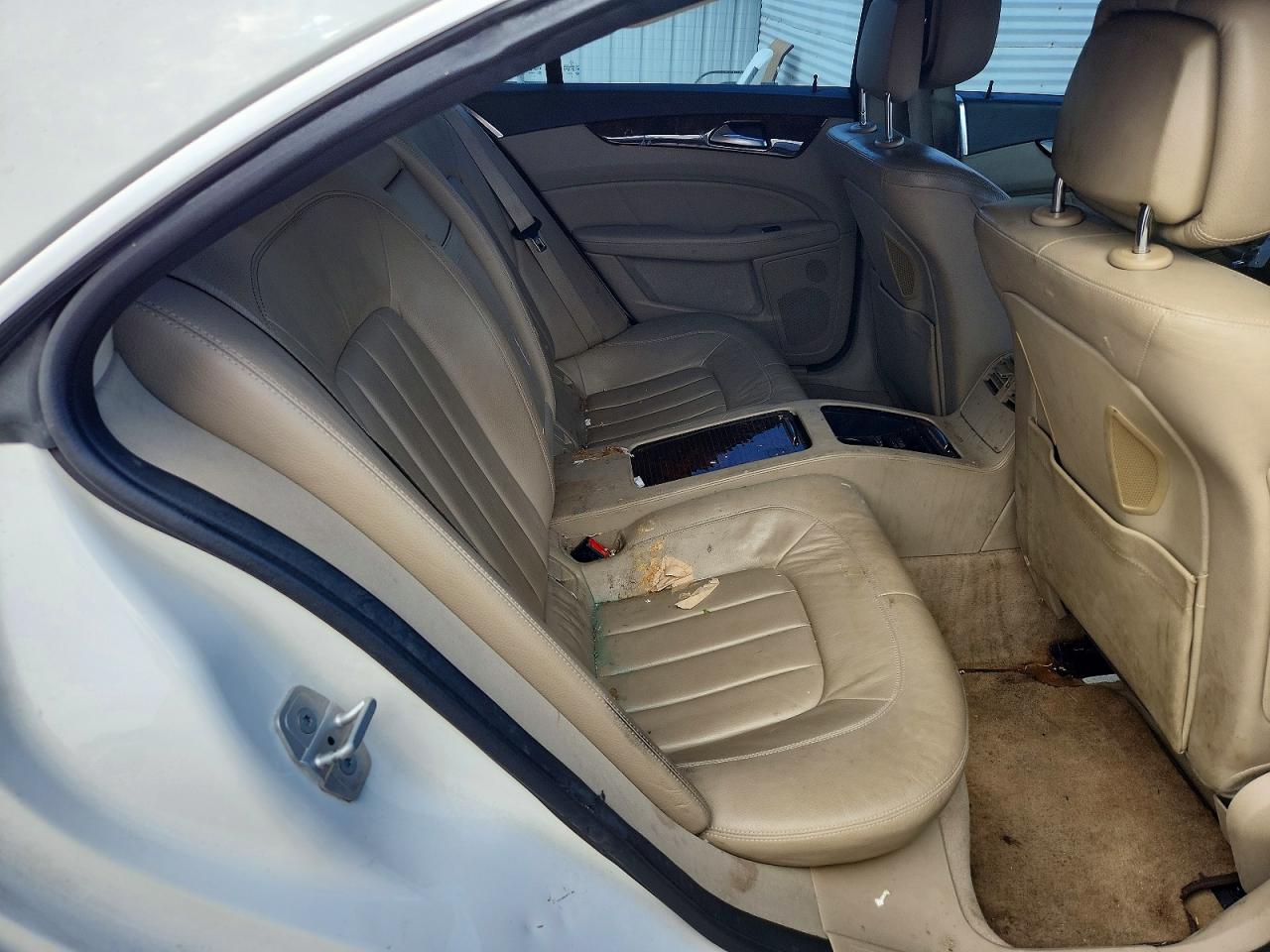 2013 Mercedes-benz Cls 550 White vin: WDDLJ7DB7DA074164