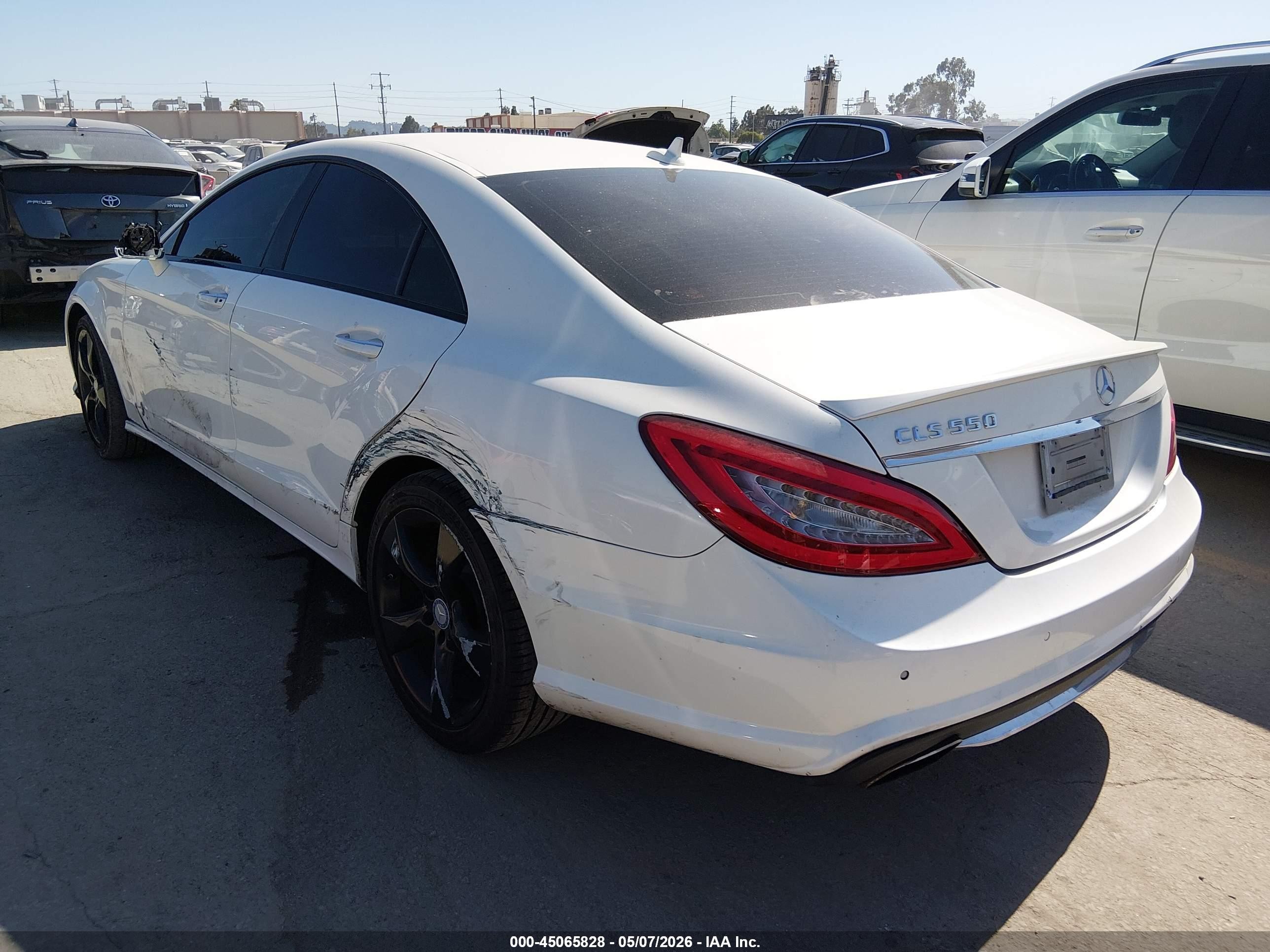 2014 Mercedes-benz Cls 550   White vin: WDDLJ7DB7EA098532