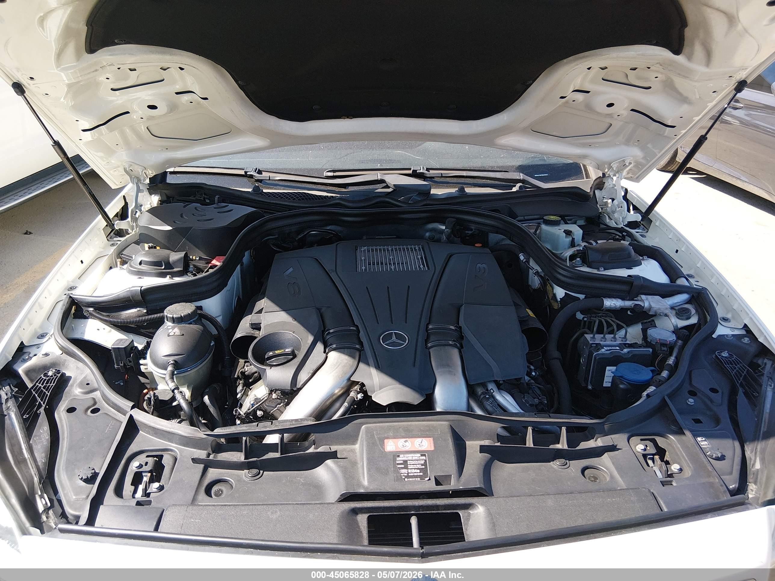 2014 Mercedes-benz Cls 550   White vin: WDDLJ7DB7EA098532