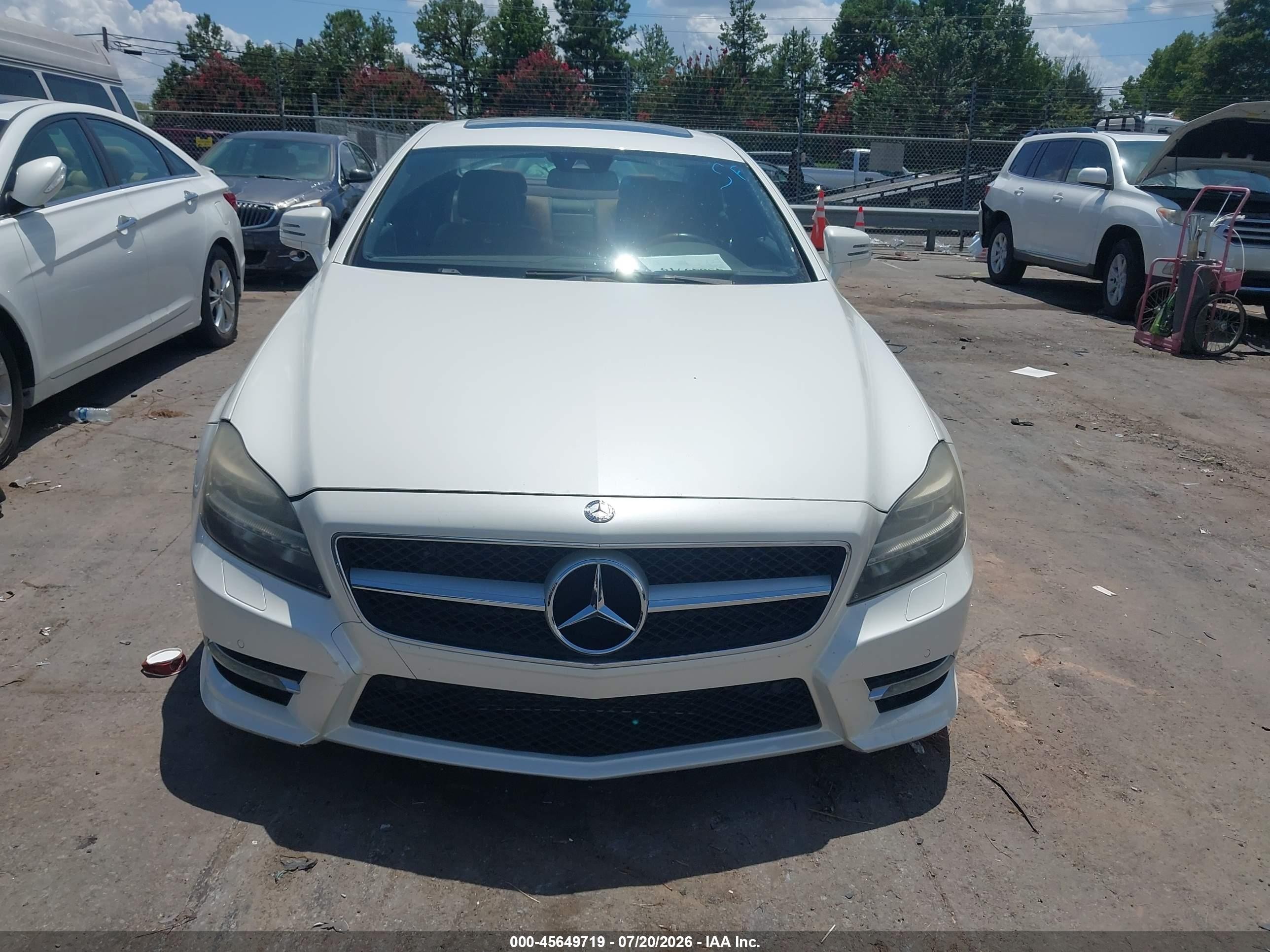 2014 Mercedes-benz Cls 550 White vin: WDDLJ7DB7EA121632