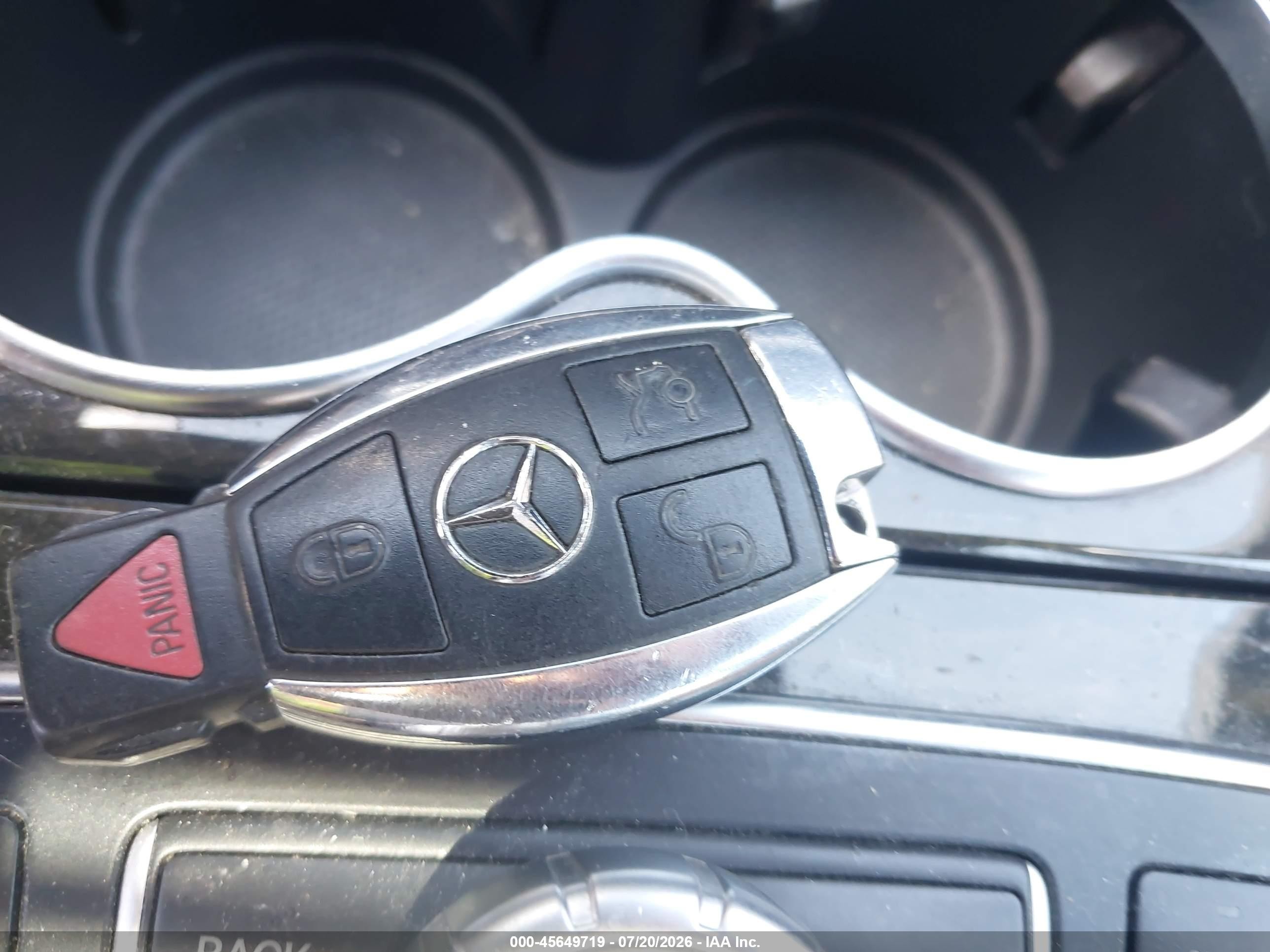 2014 Mercedes-benz Cls 550 White vin: WDDLJ7DB7EA121632