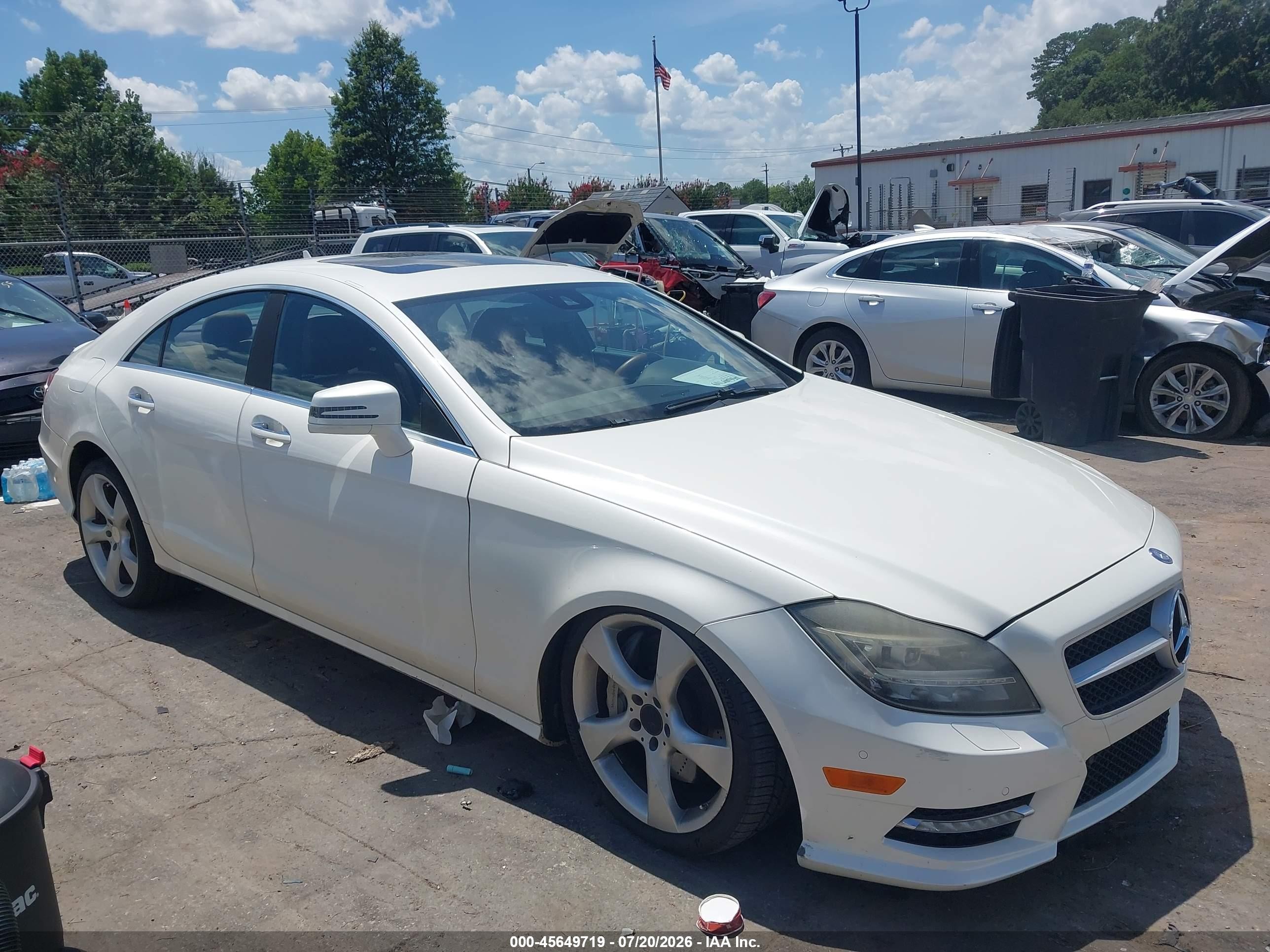 2014 Mercedes-benz Cls 550 White vin: WDDLJ7DB7EA121632