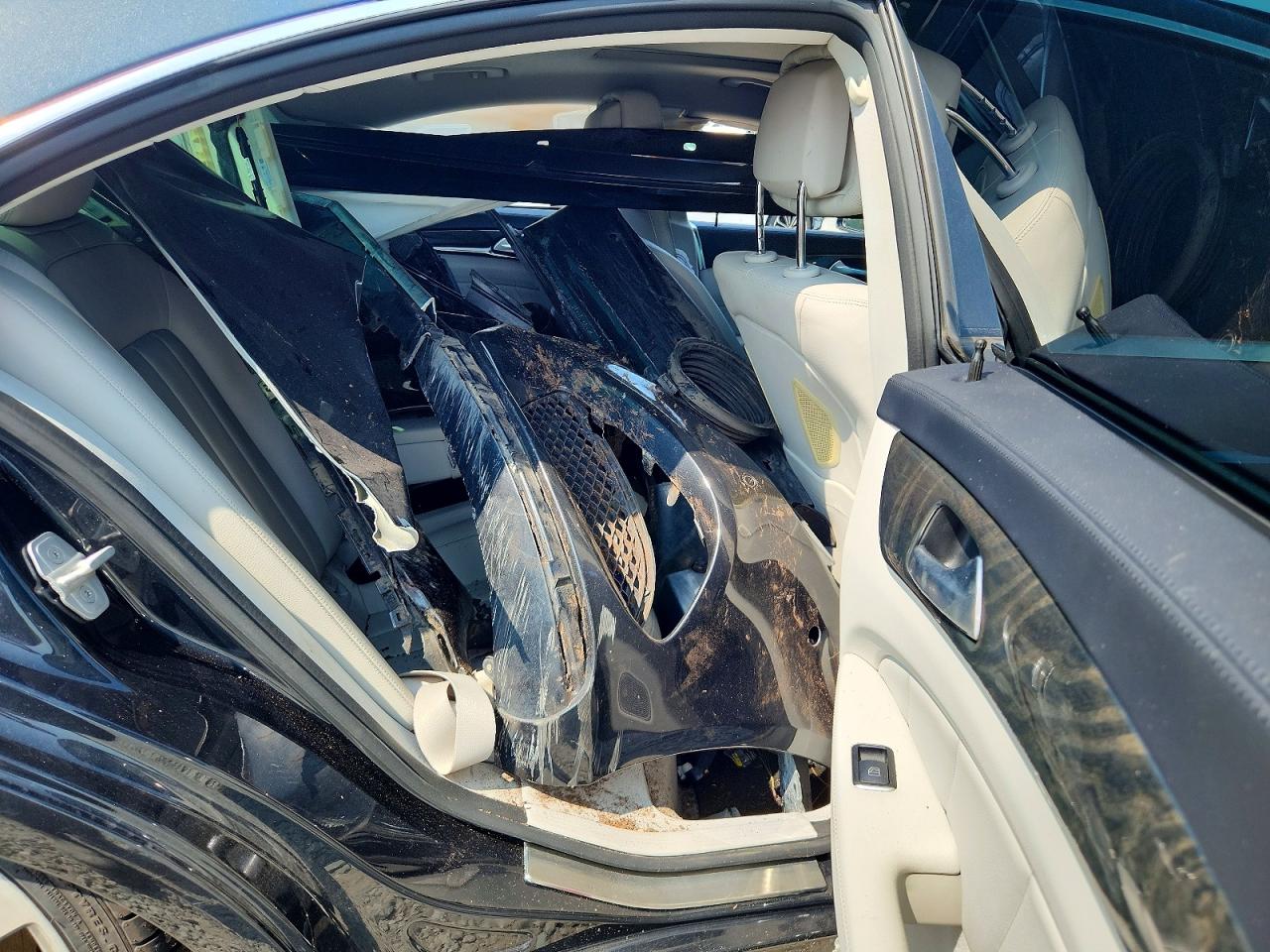 2015 Mercedes-benz Cls 550 Charcoal vin: WDDLJ7DB7FA152056