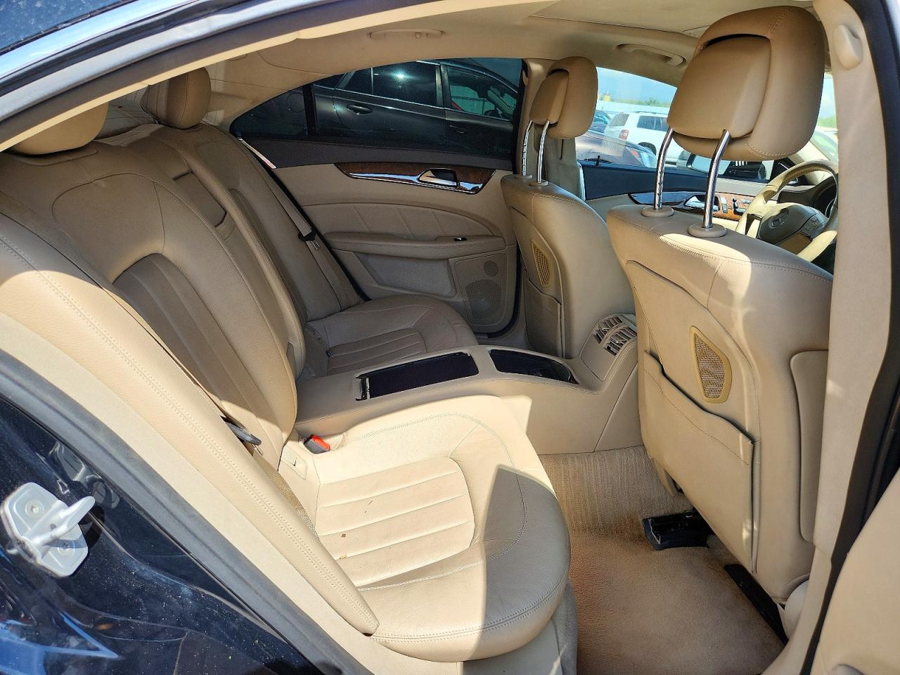 2012 Mercedes-benz Cls 550 Black vin: WDDLJ7DB8CA017843